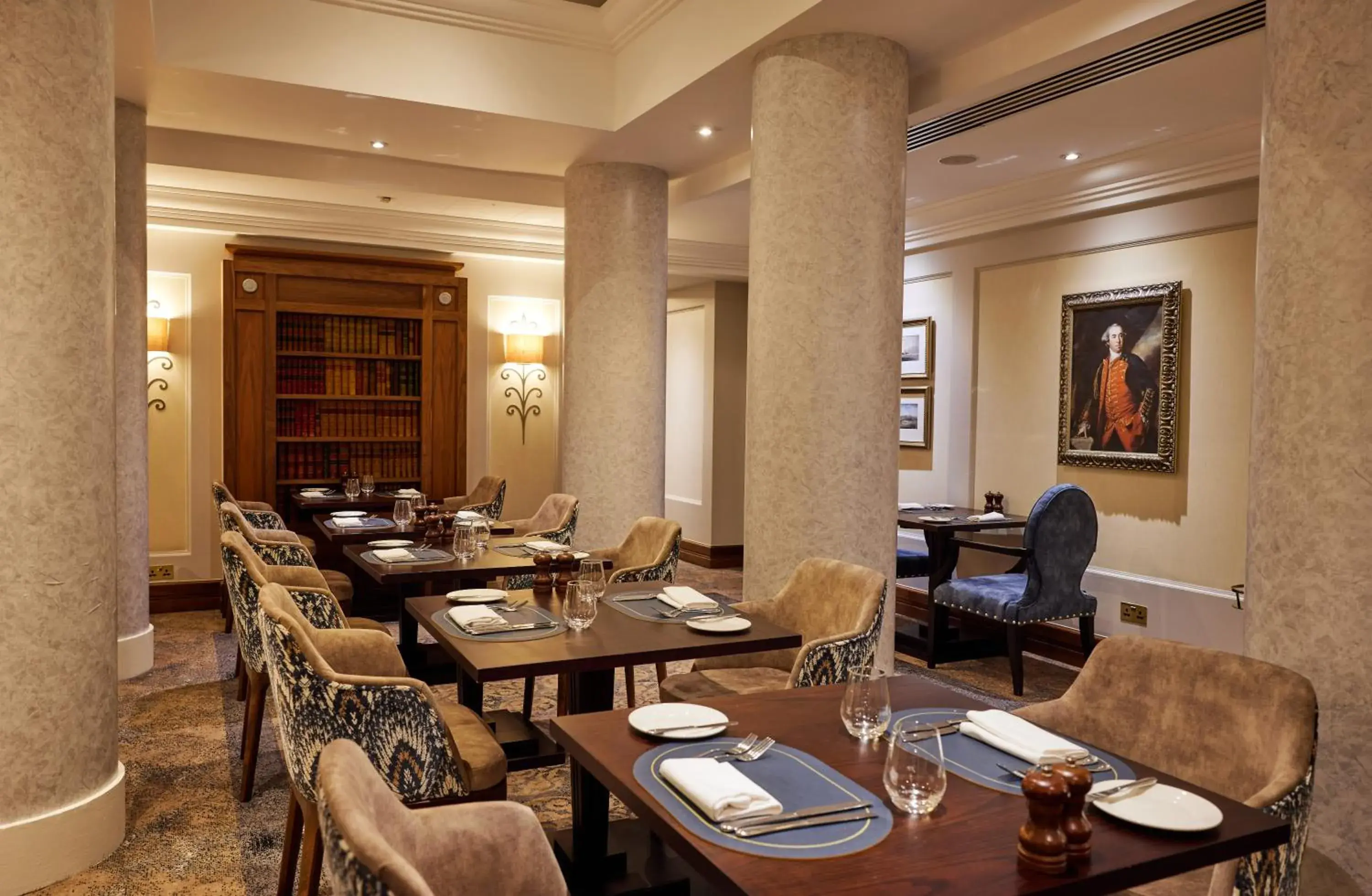 Restaurant/places to eat in The Royal Horseguards Hotel, London Restaurant/places to eat in The Royal Horseguards Hotel, London