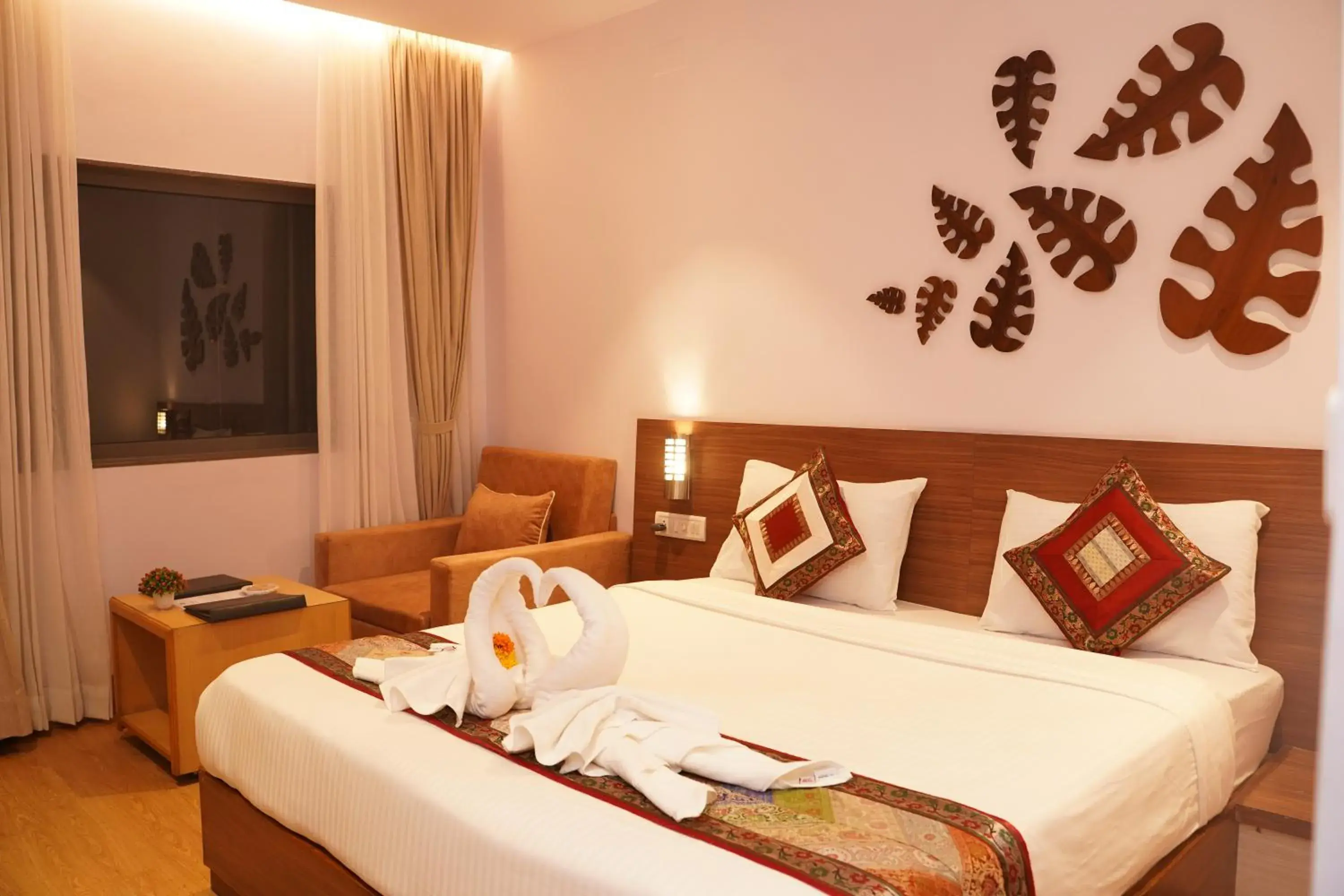 Bedroom, Bed in Hotel Gorbandh Bedroom, Bed in Hotel Gorbandh