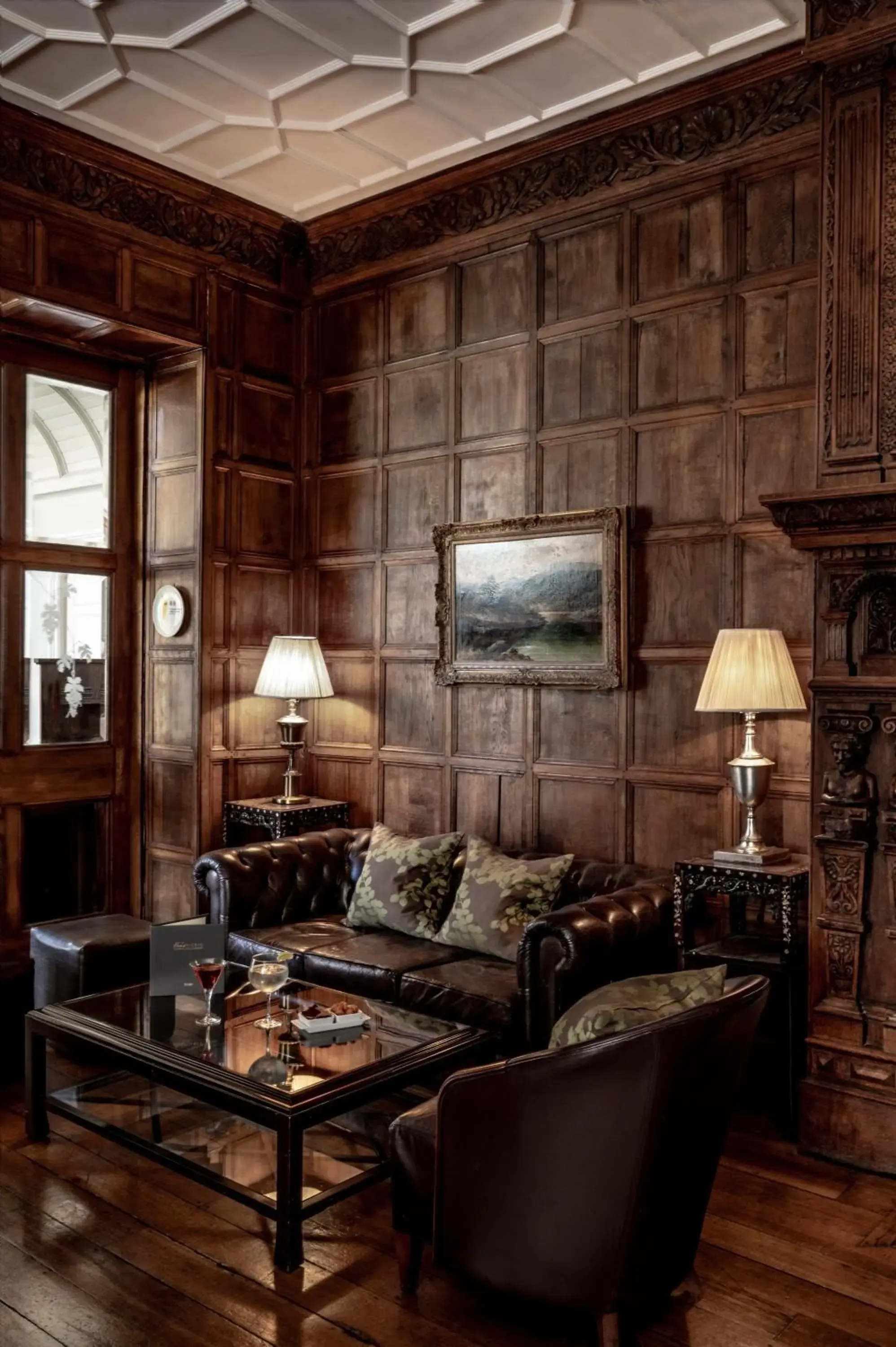 Lounge or bar in Audleys Wood Hotel, Basingstoke Lounge or bar in Audleys Wood Hotel, Basingstoke