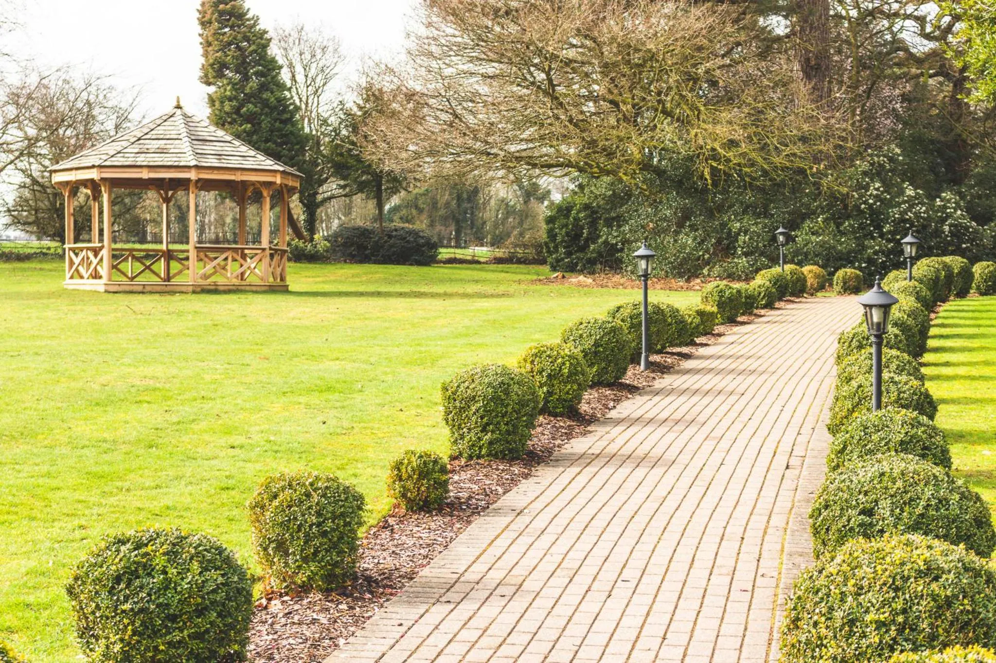 Property building in Audleys Wood Hotel, Basingstoke