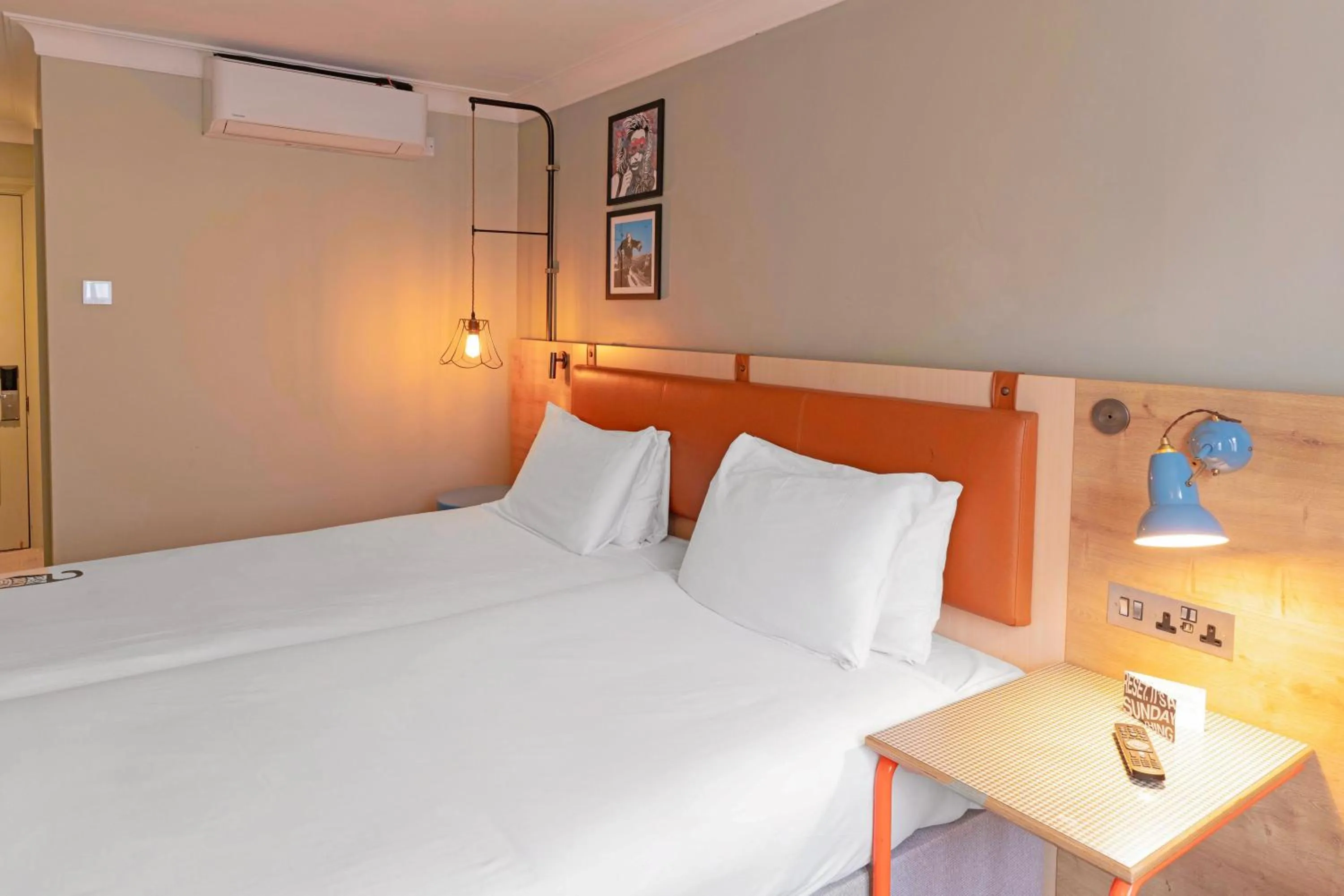 Bedroom, Bed in The Grand Bristol By Sunday