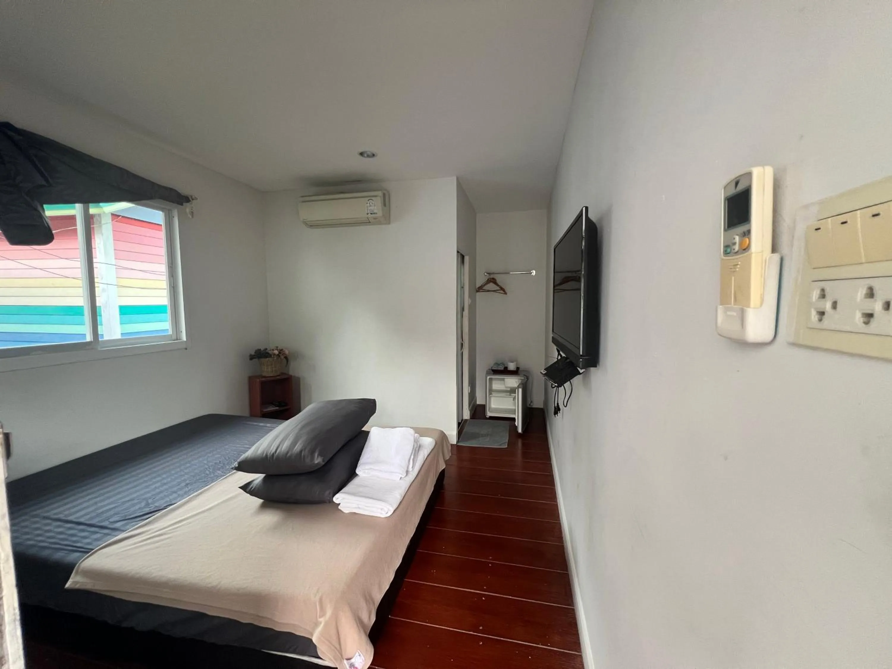 Bed in Se'sun Amphawa