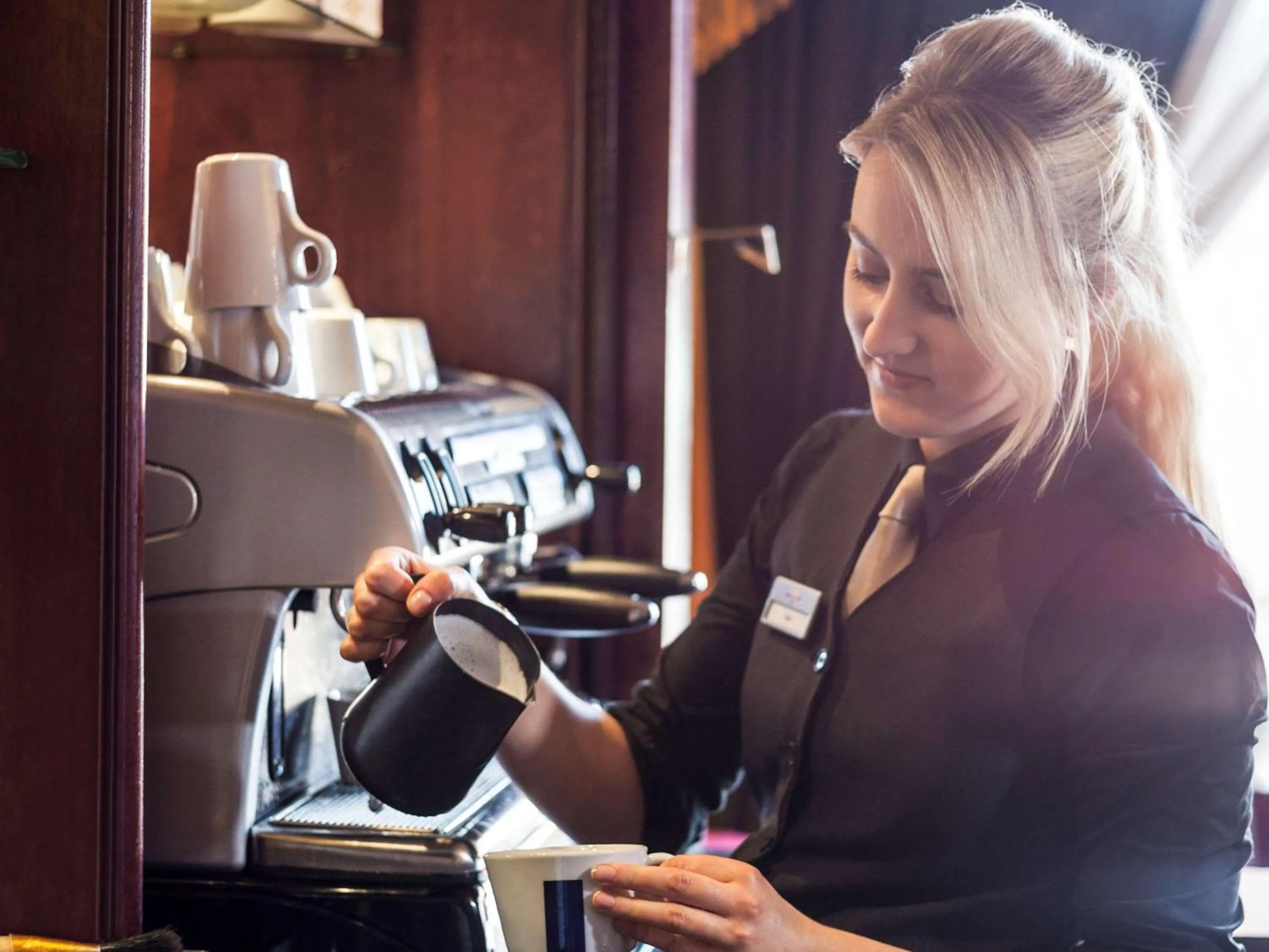 Restaurant/places to eat in Exeter Rougemont Hotel by Sunday