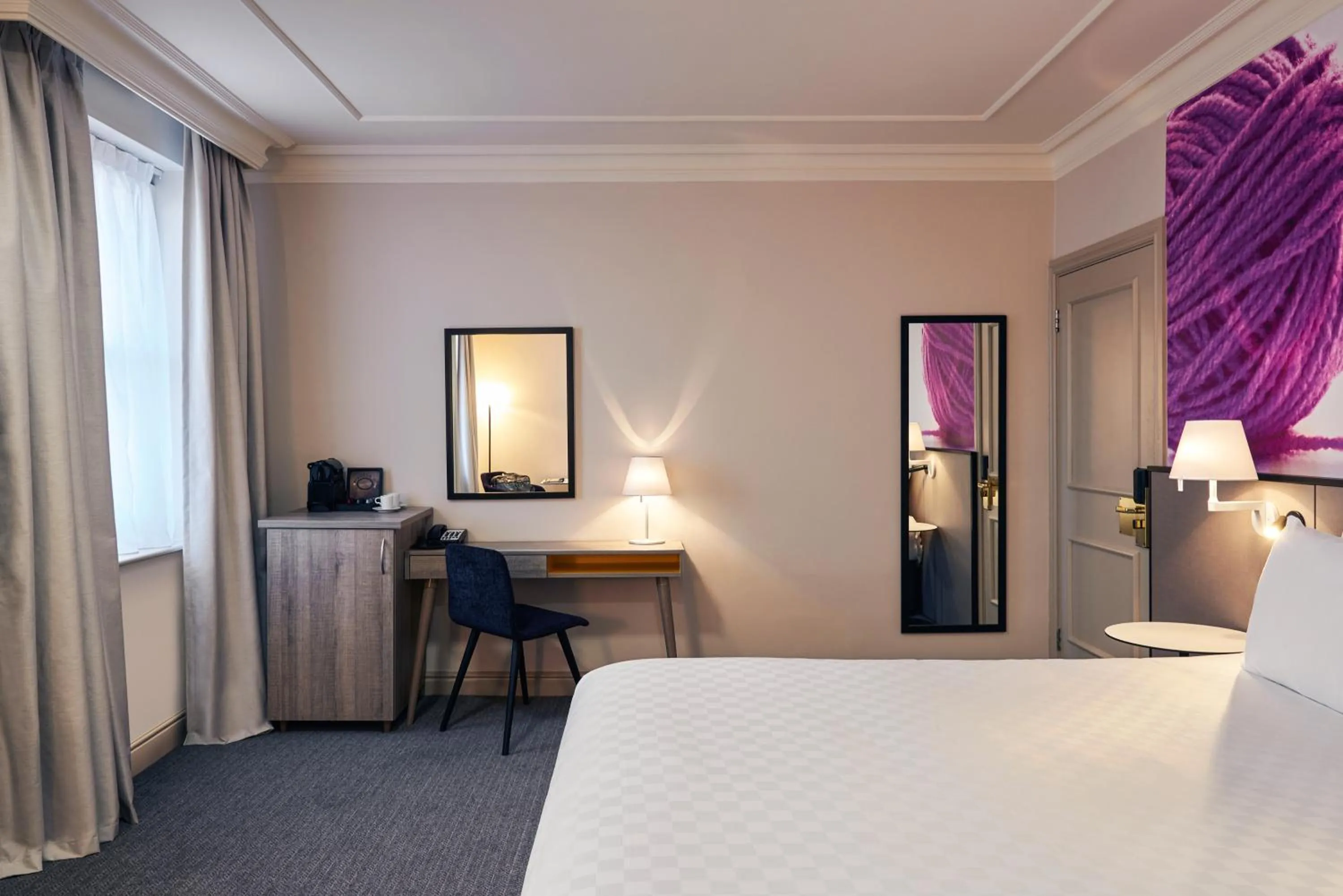 Bed in Exeter Rougemont Hotel by Sunday