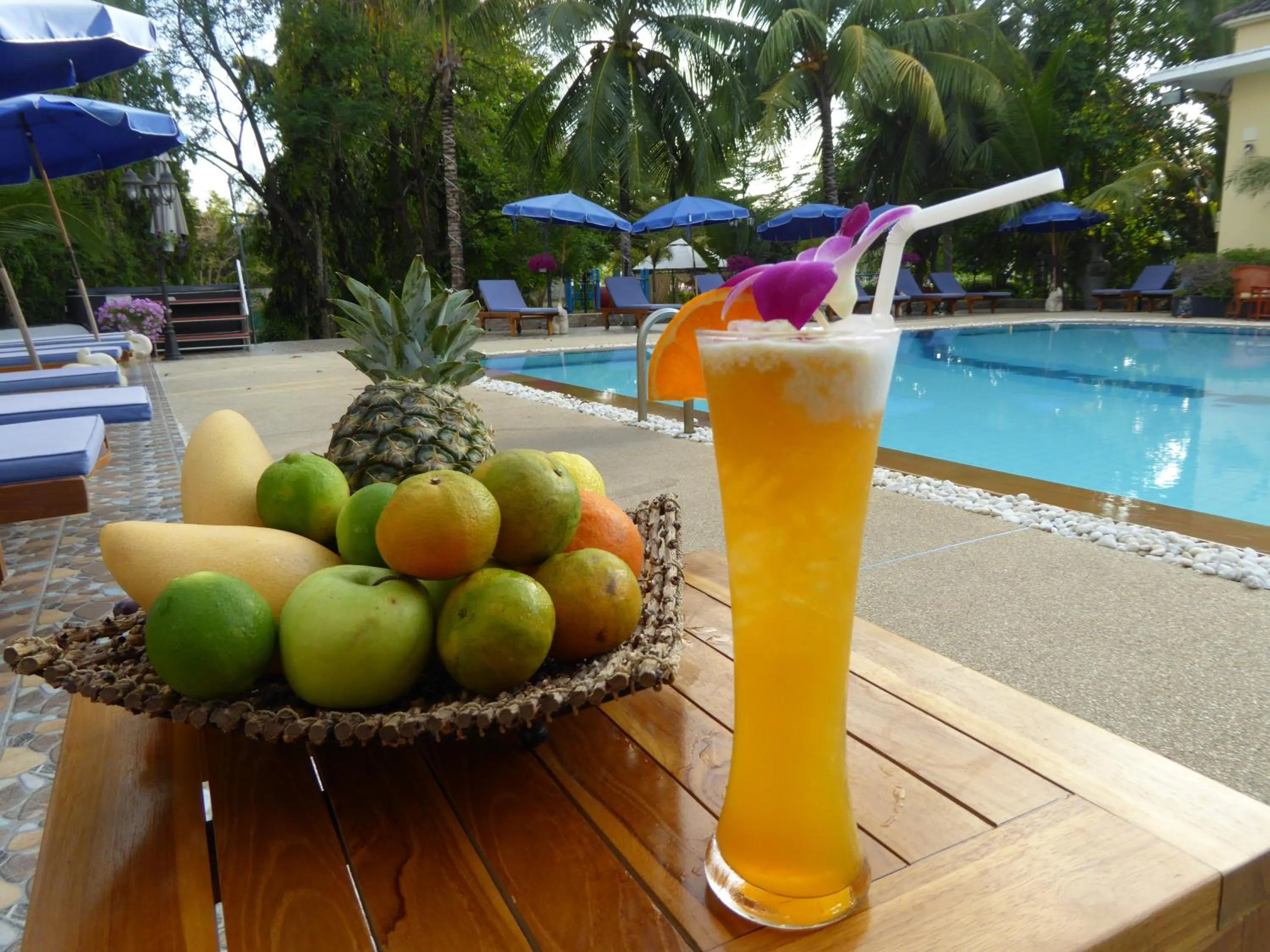 Restaurant/places to eat in Oasis Garden &amp; Pool Villa at VIP Resort