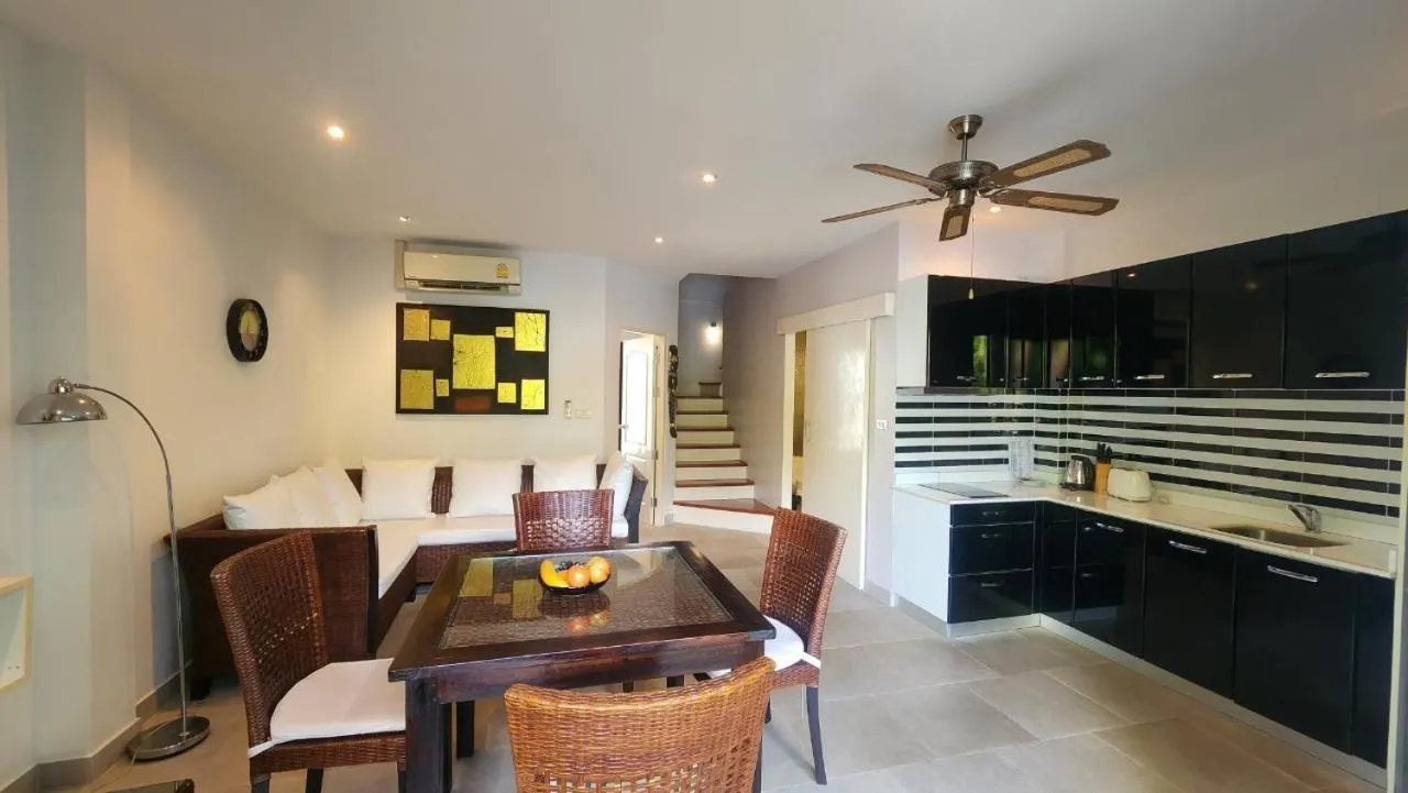 Oasis Garden &amp; Pool Villa at VIP Resort