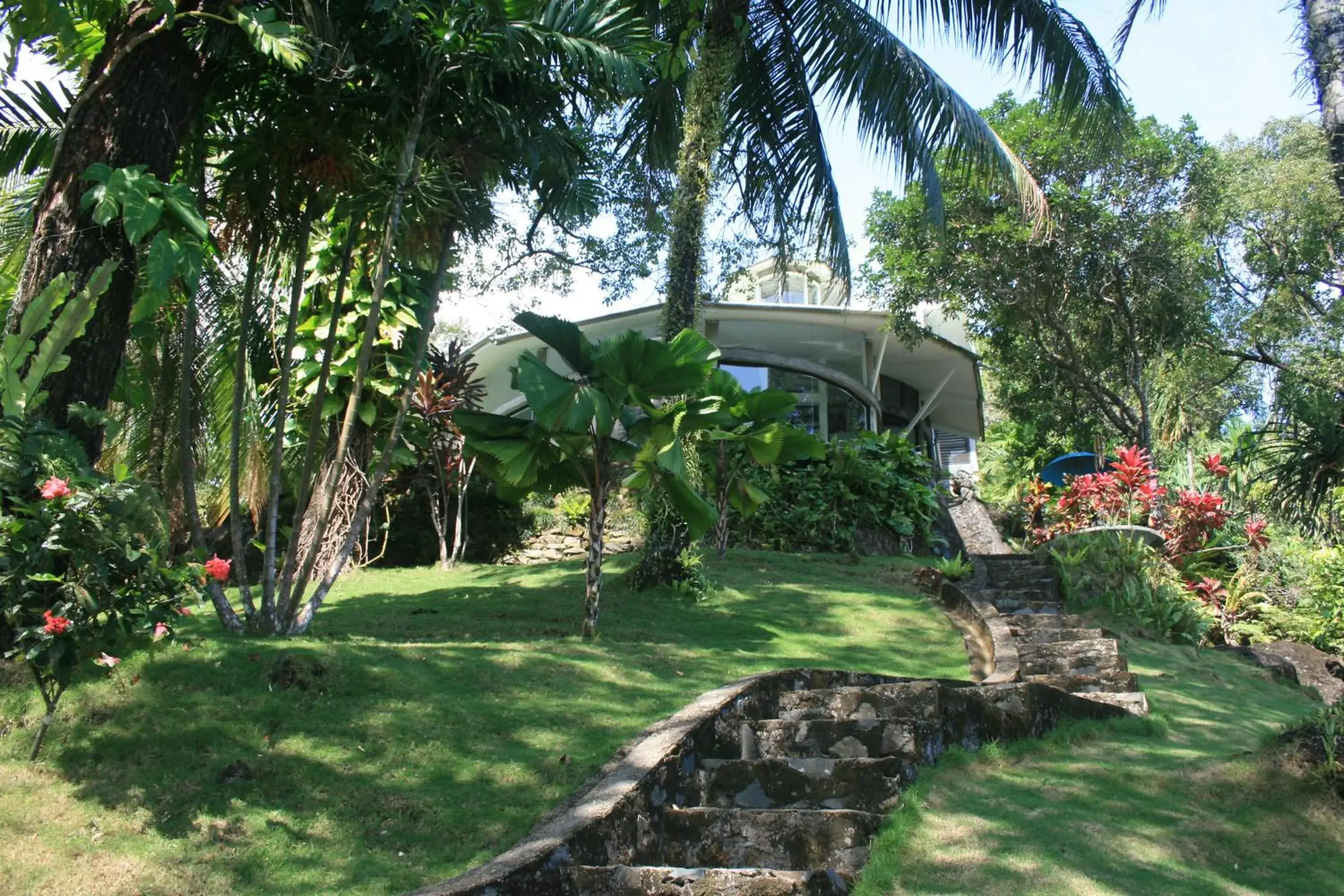 Property building in Puncak Air Manis Residence Property building in Puncak Air Manis Residence