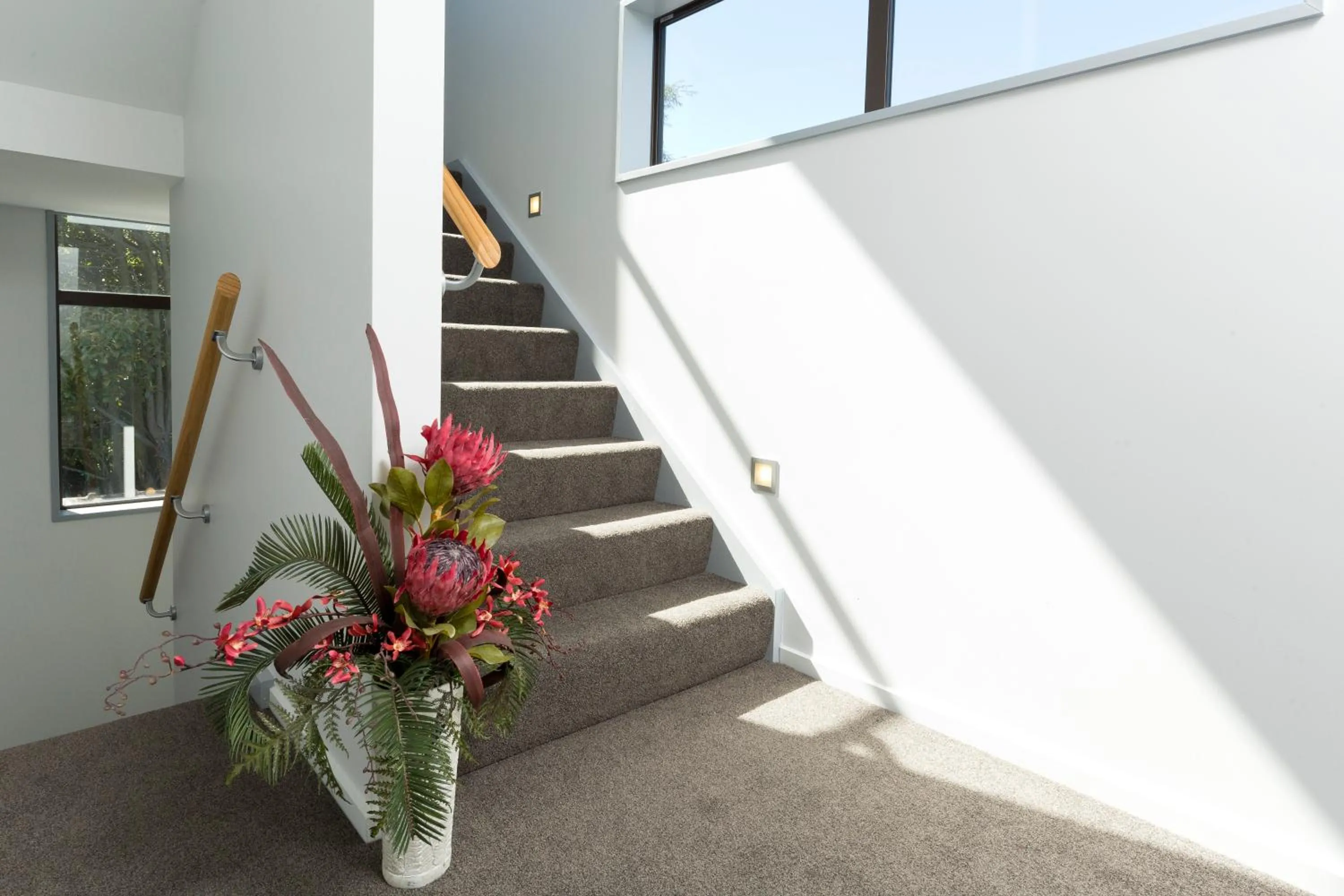 Living room in 2 on Whiteleigh and 239 on Lincoln Motel