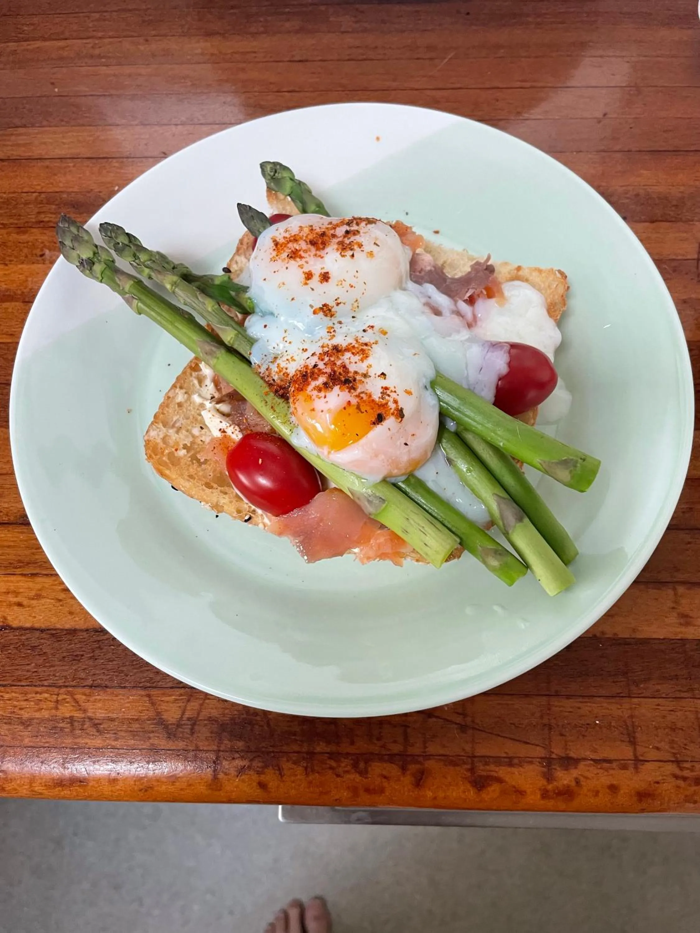 Breakfast in Winston Cottage
