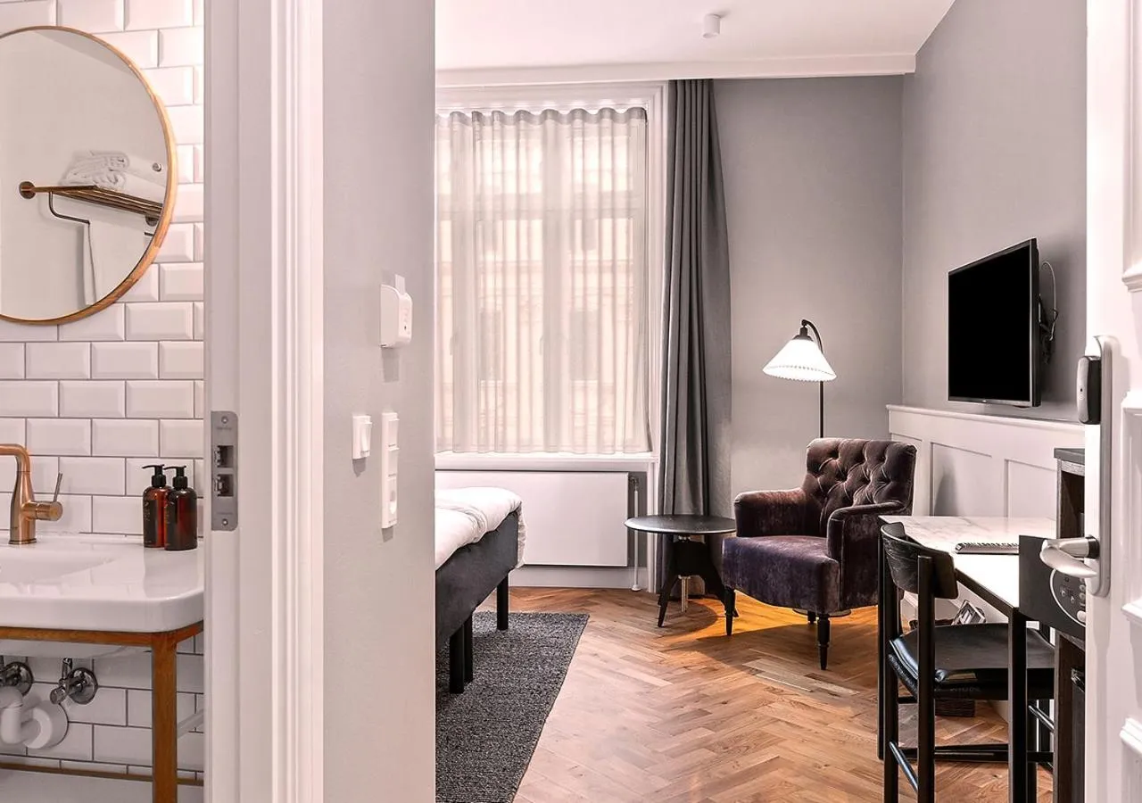 Bedroom in Hotel Kong Arthur