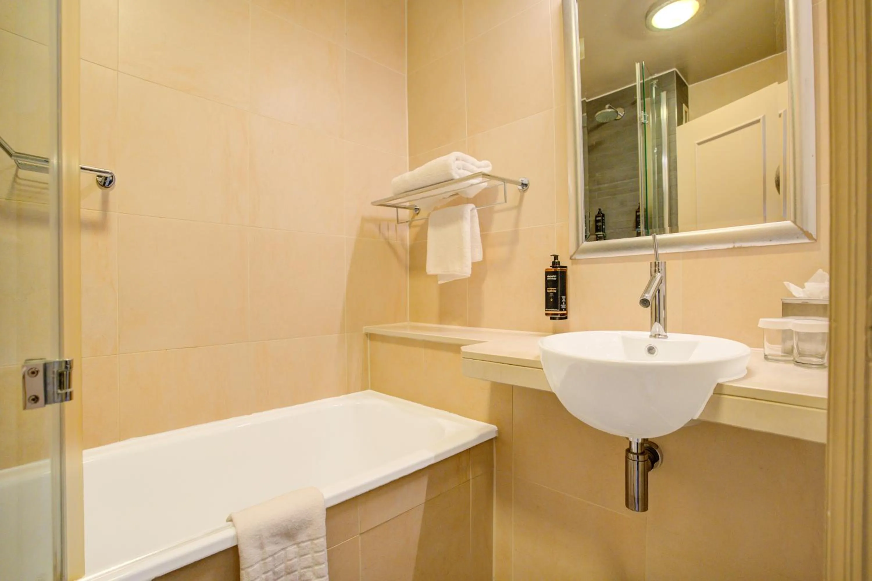 Bathroom in Atlantic Tower Hotel Liverpool By Sunday