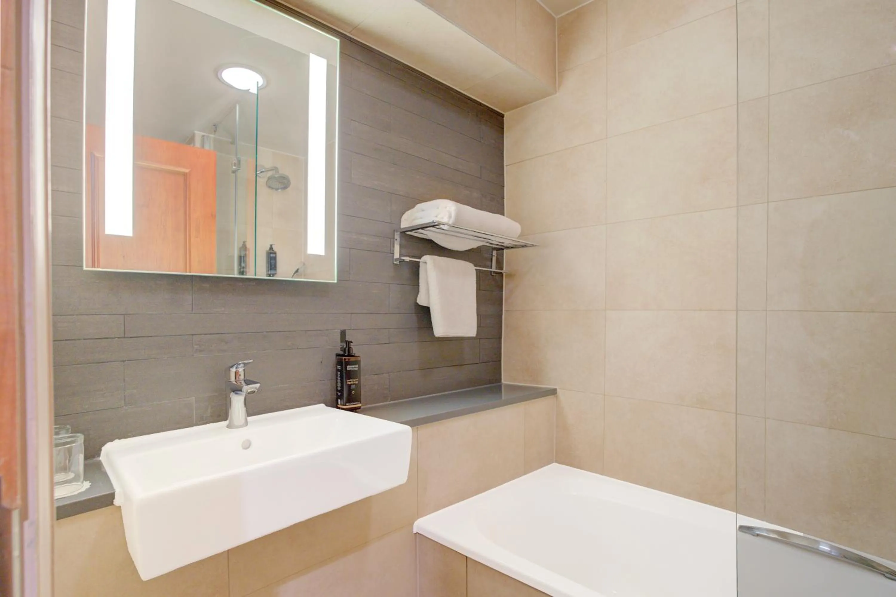 Bathroom in Atlantic Tower Hotel Liverpool By Sunday