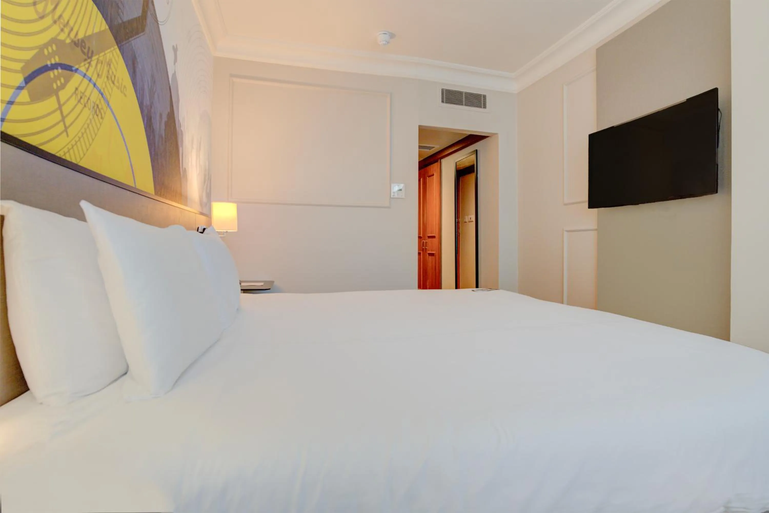 Bedroom, Bed in Atlantic Tower Hotel Liverpool By Sunday