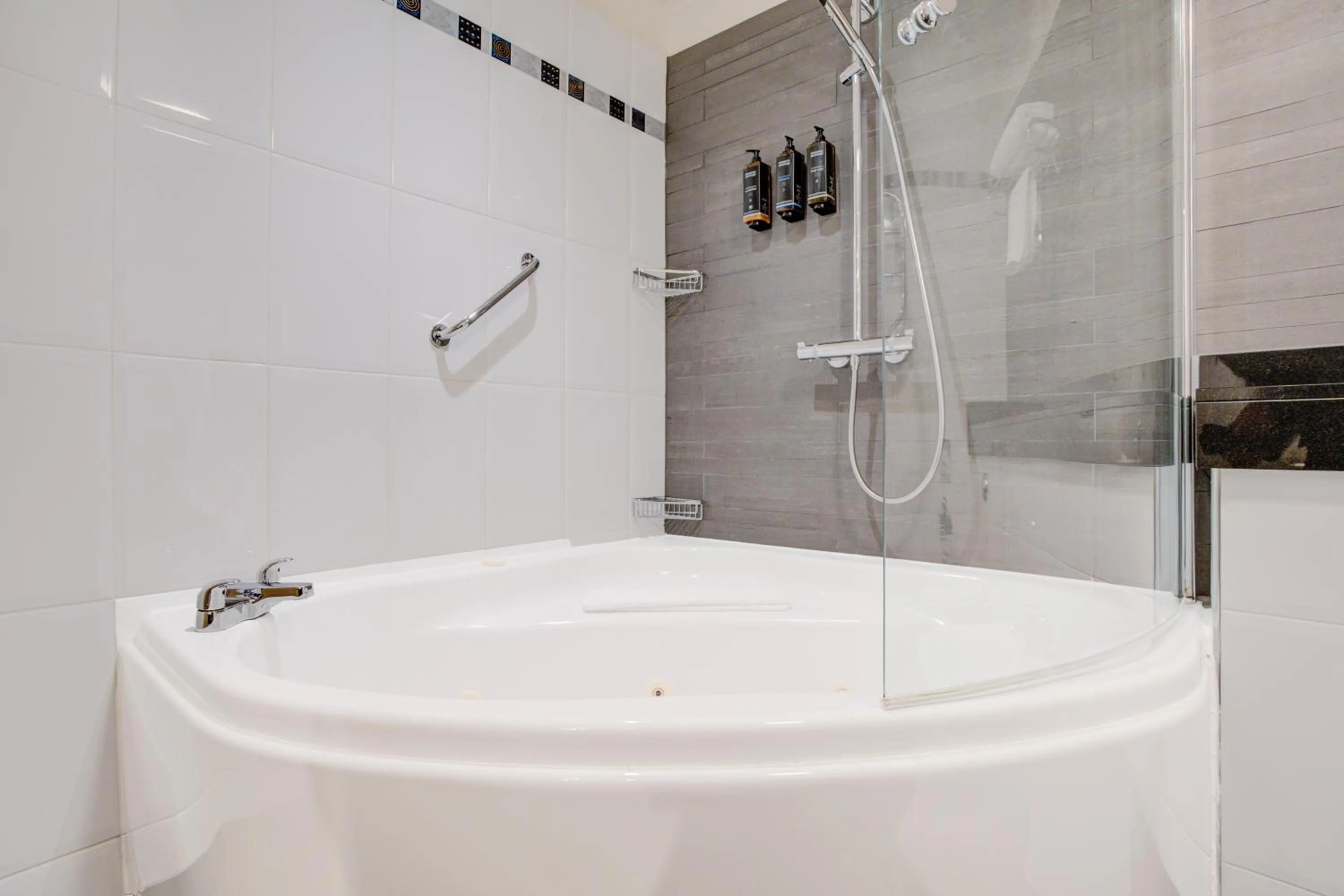 Bathroom in Atlantic Tower Hotel Liverpool By Sunday