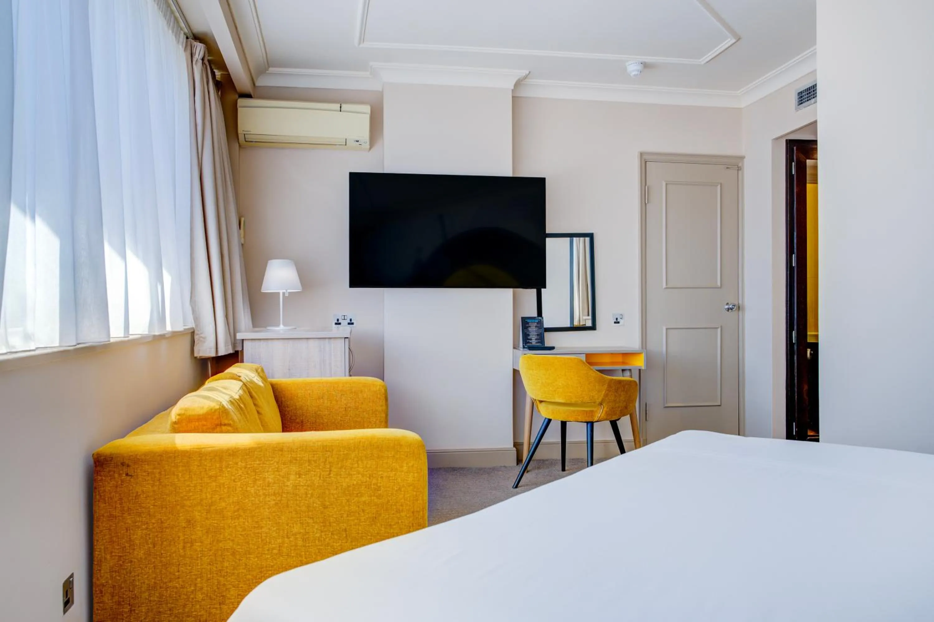 Bedroom, Bed in Atlantic Tower Hotel Liverpool By Sunday