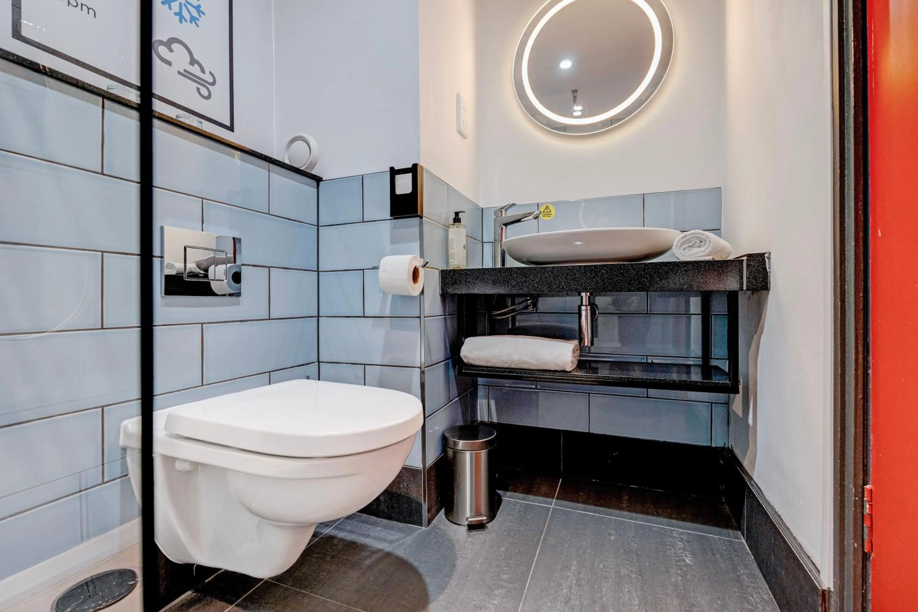 Manchester Portland By Sunday