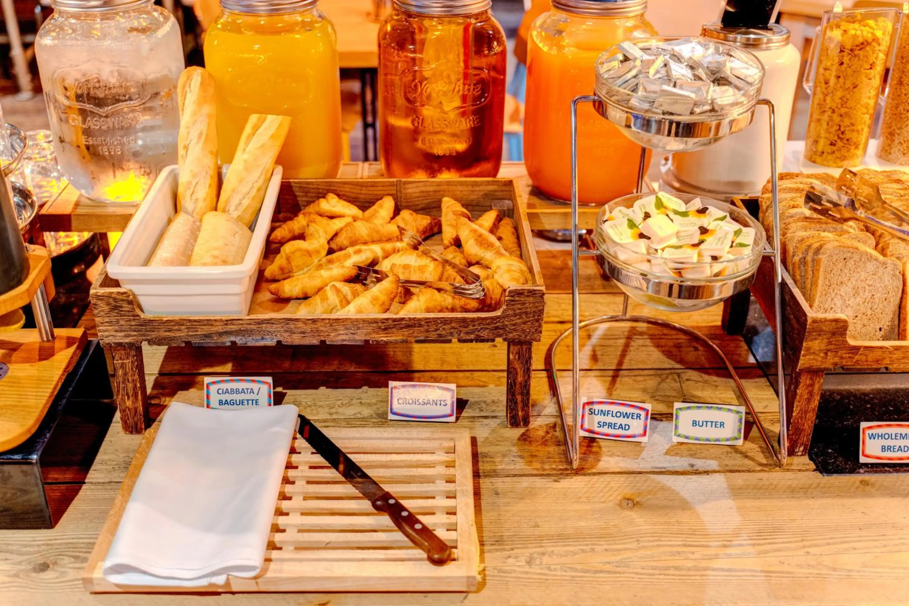 Breakfast in Manchester Portland By Sunday