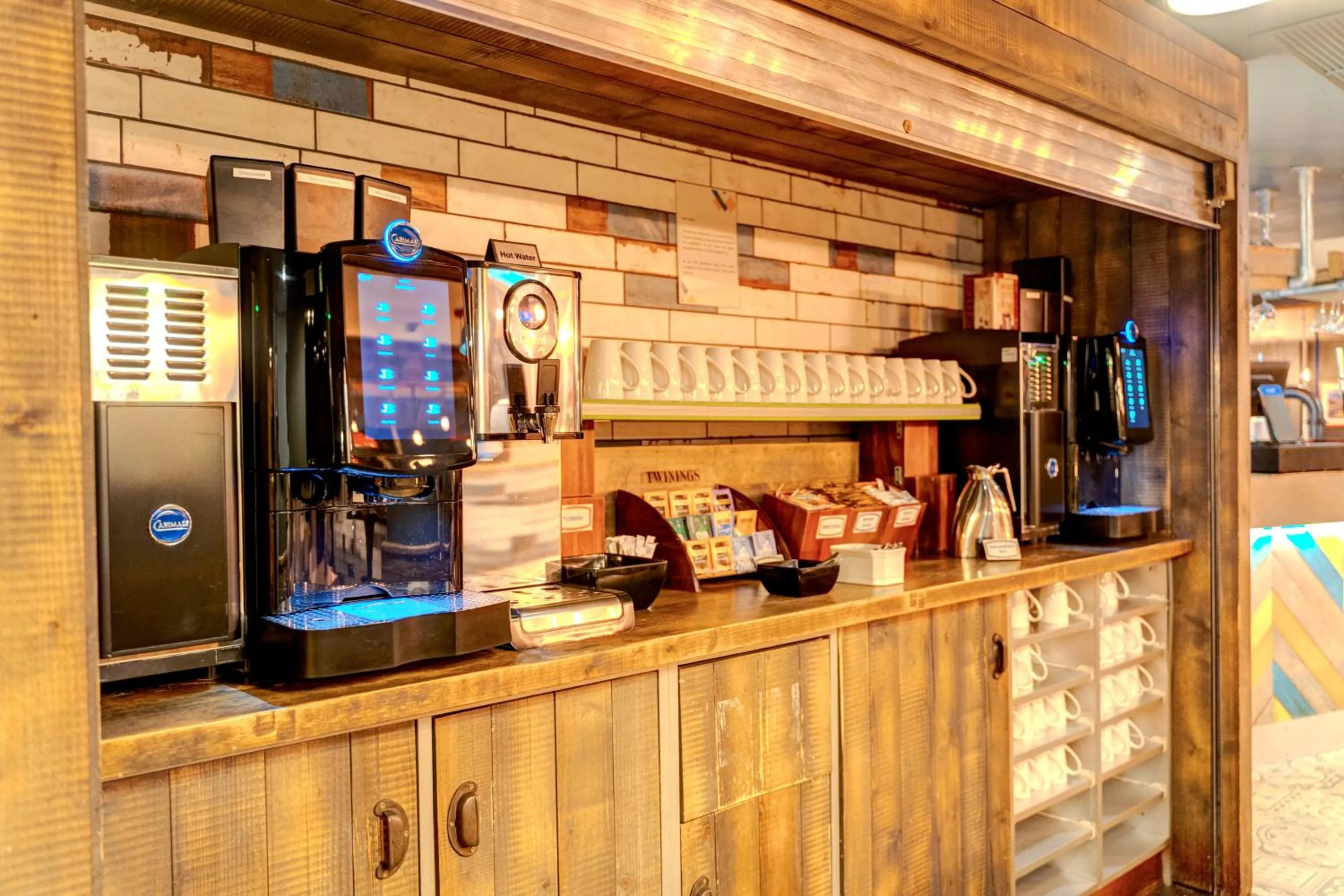 Manchester Portland By Sunday