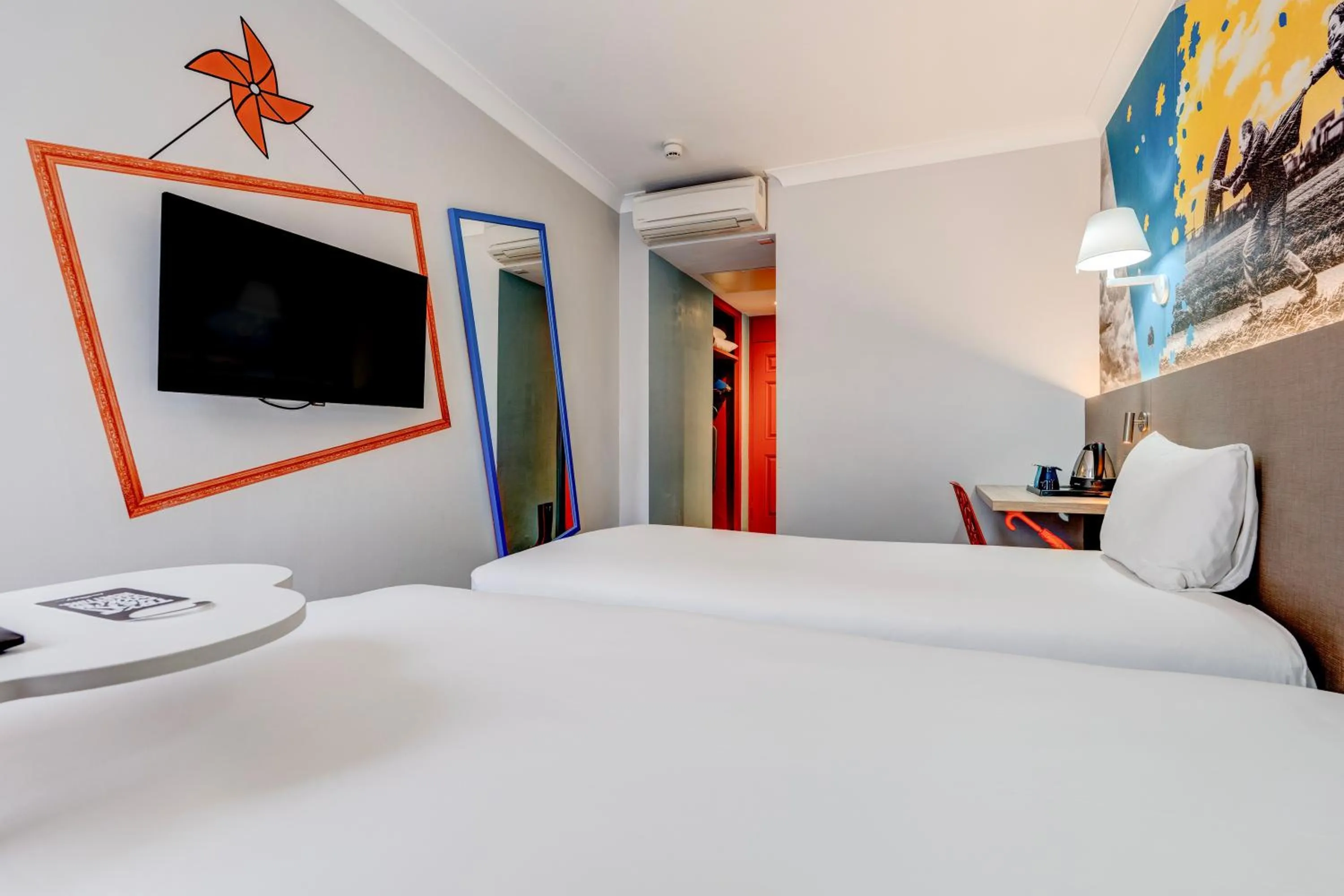 Bed in Manchester Portland By Sunday