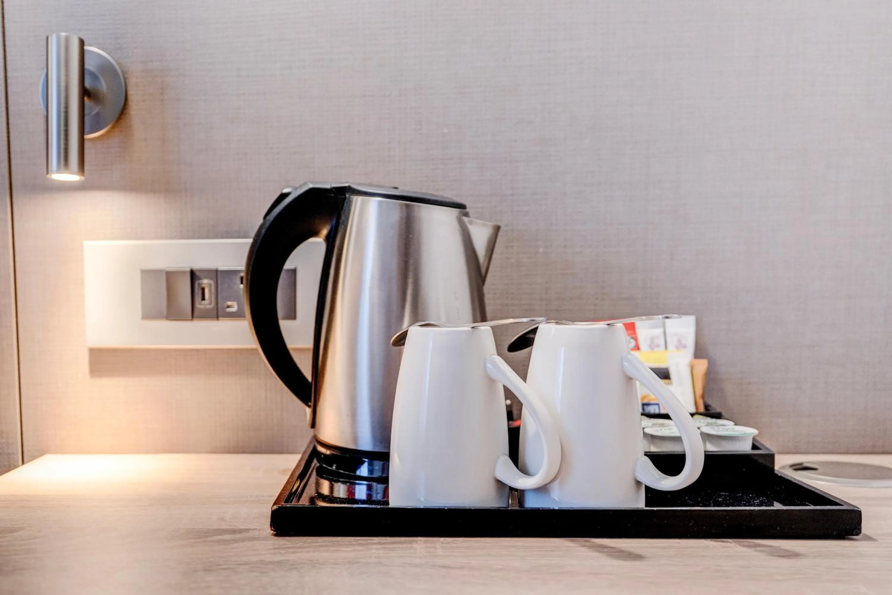 Coffee/tea facilities in Manchester Portland By Sunday