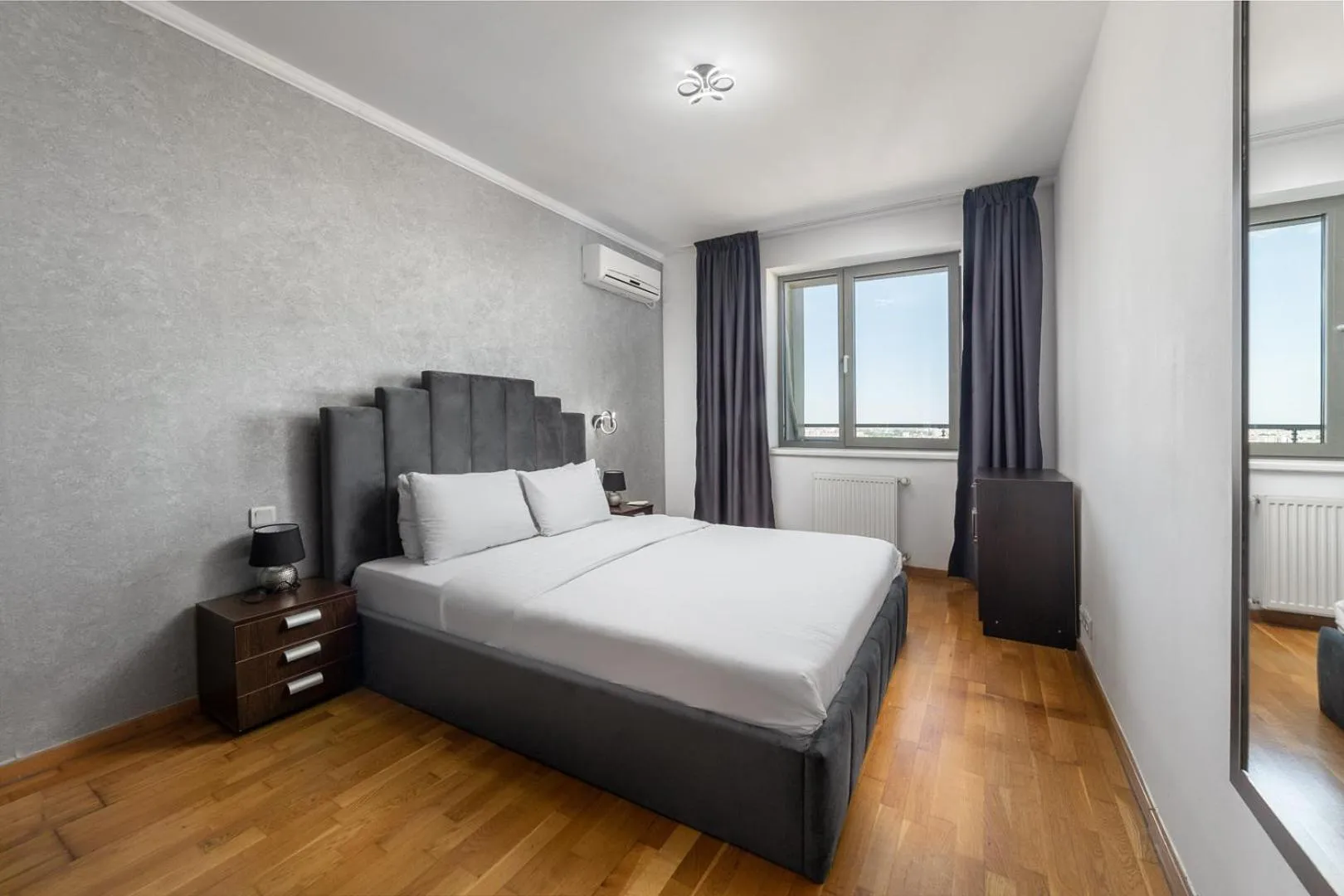 Bedroom, Bed in Monaco Grand Apartments By CityBookings