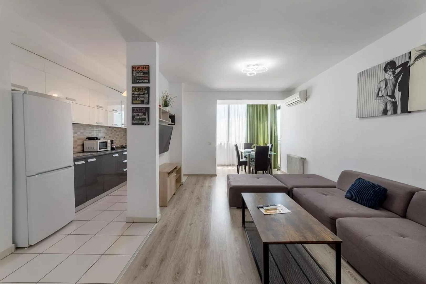 Living room in Monaco Grand Apartments By CityBookings