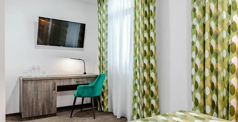 Communal lounge/ TV room, Bed in SPA Hotel Galera