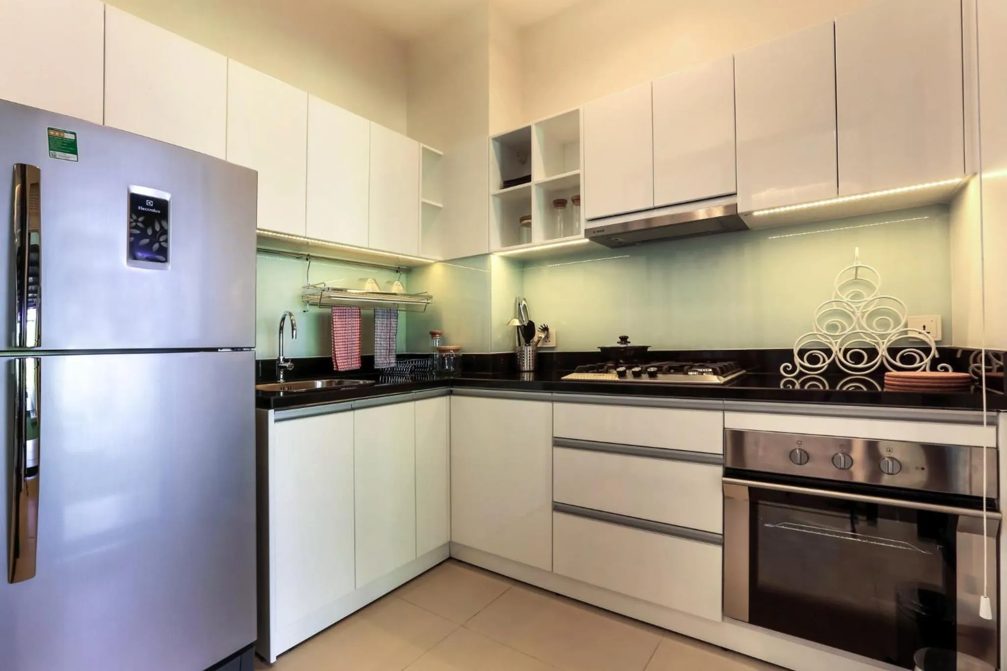 Kitchen or kitchenette in Laguna Parkside Lăng Cô