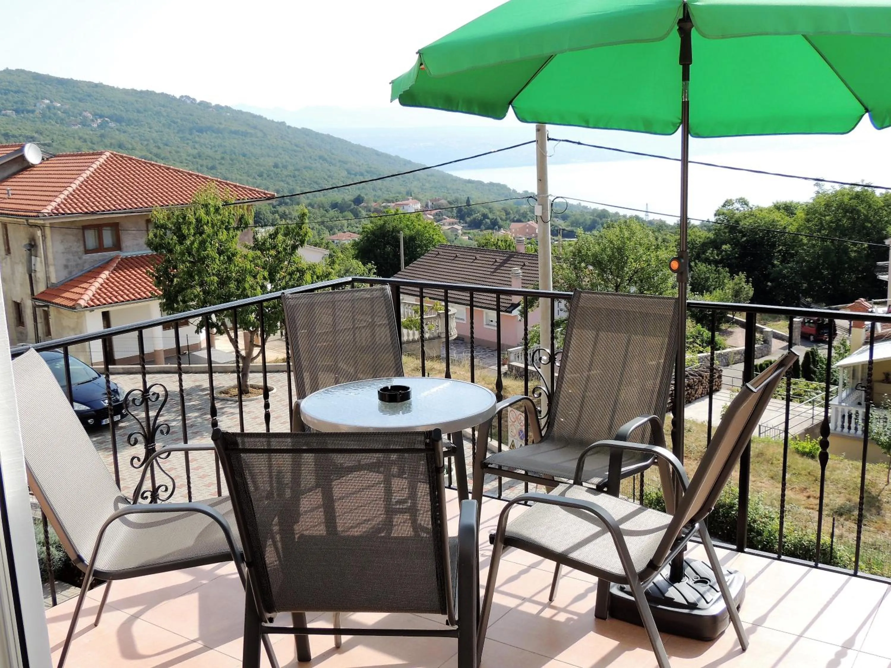 Balcony/Terrace in Apartment Cindy