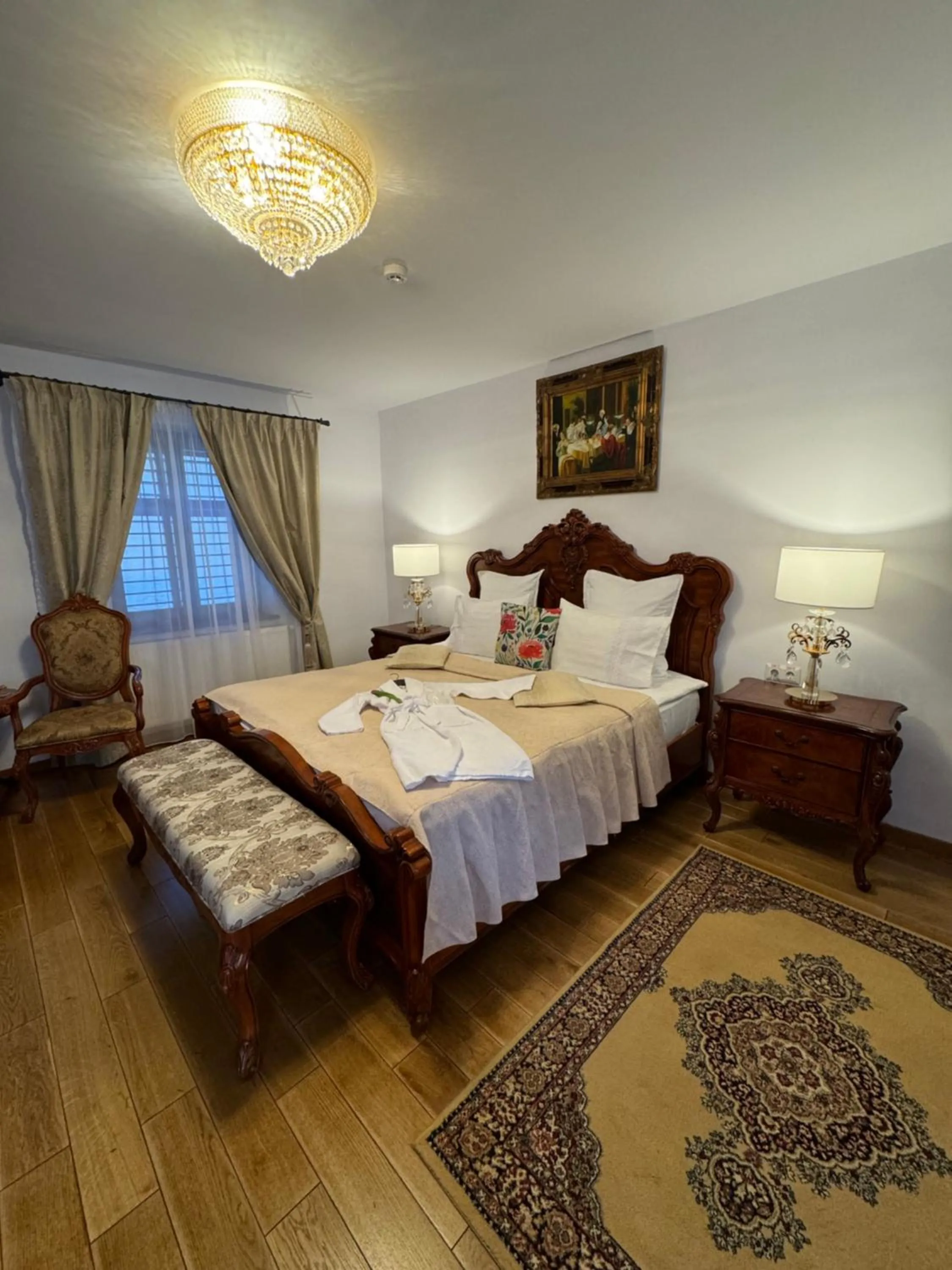 Bedroom, Bed in Cetatea Medievala