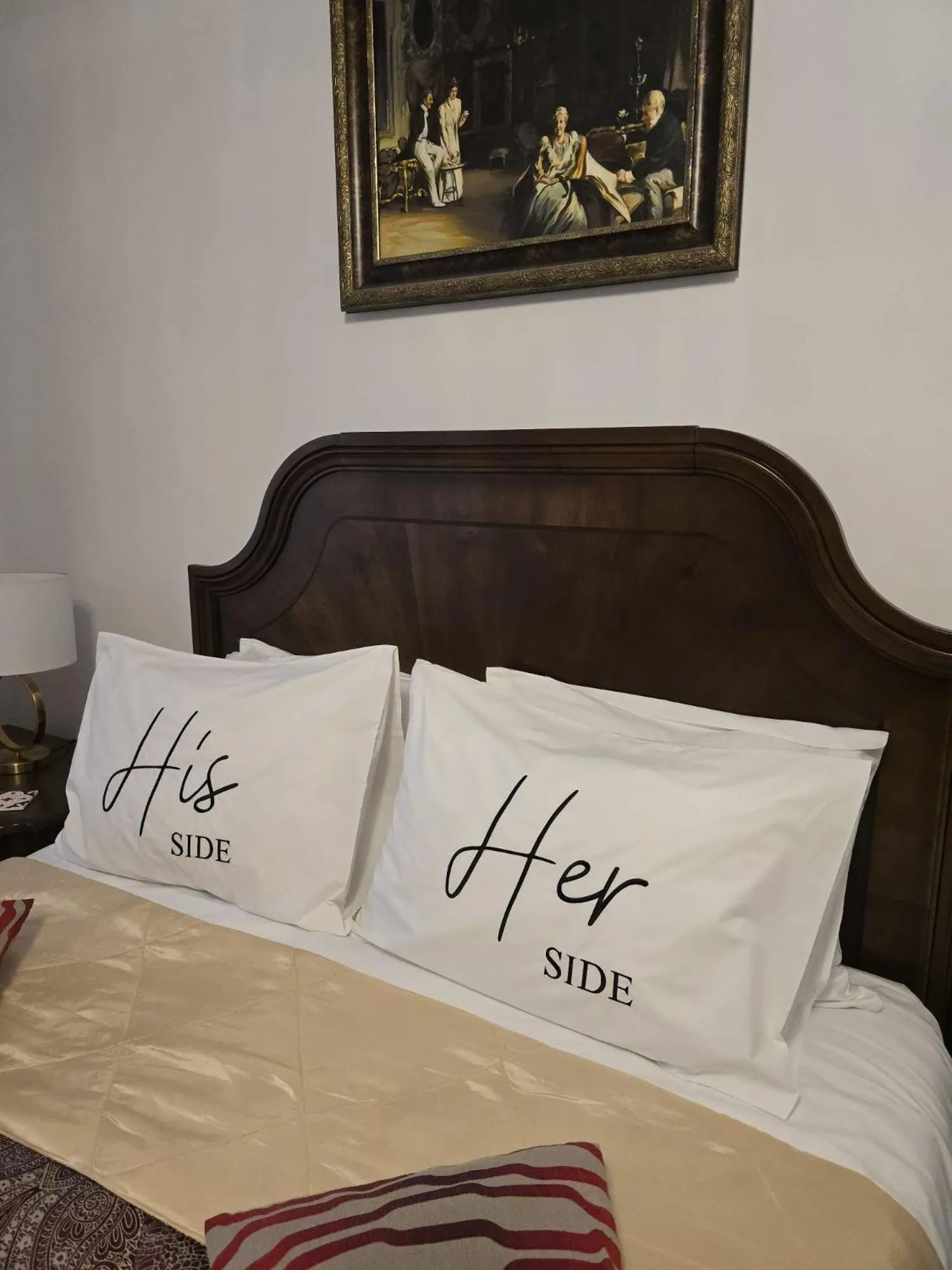 Bed in Cetatea Medievala