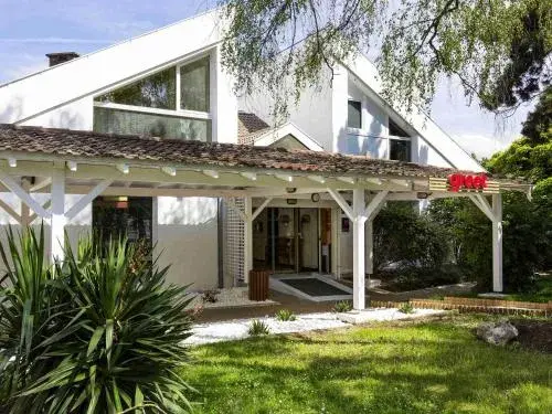 Greet Hôtel Villeneuve la Garenne Greet Hôtel Villeneuve la Garenne