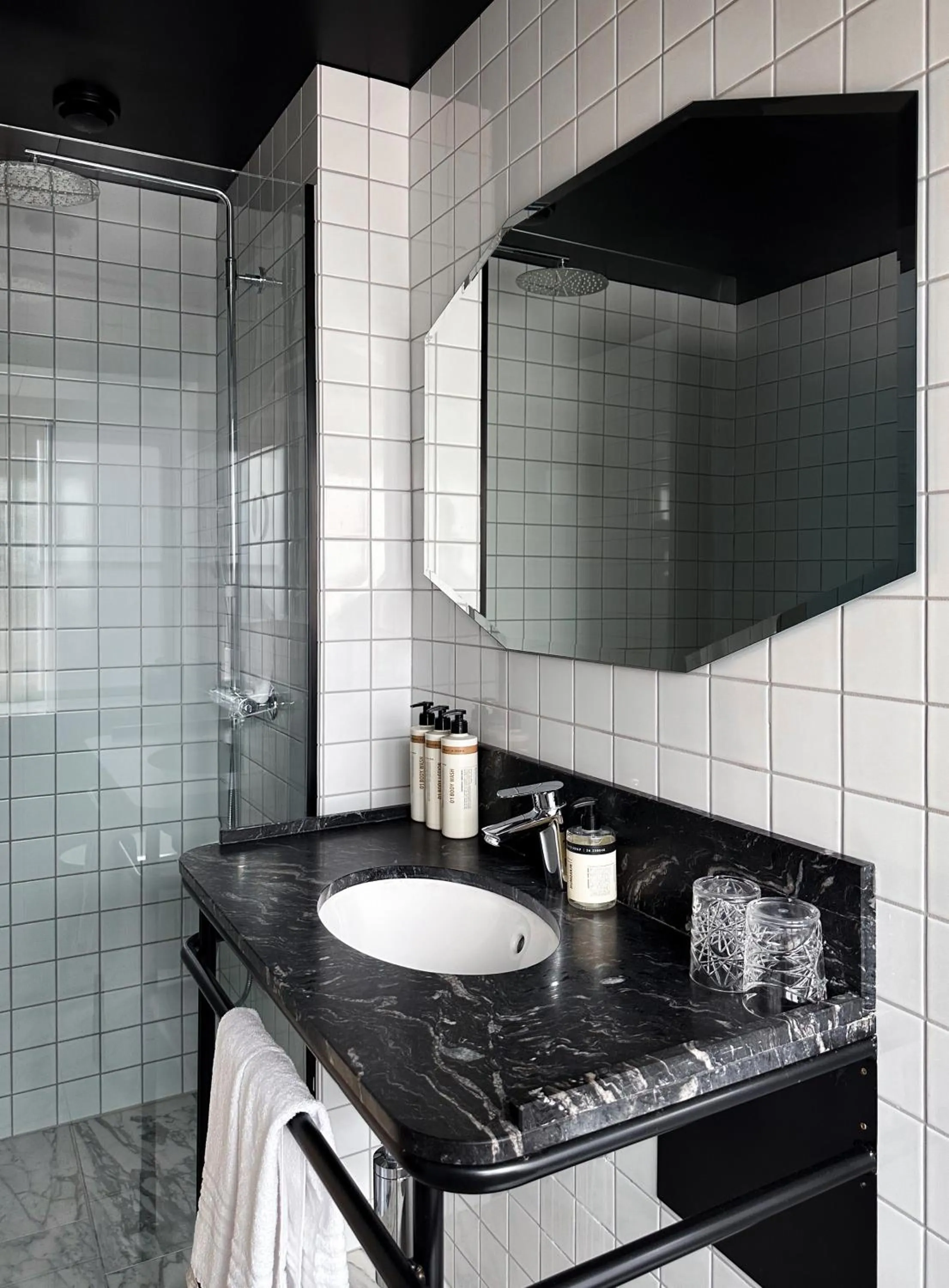 Bathroom in Hotel Danmark