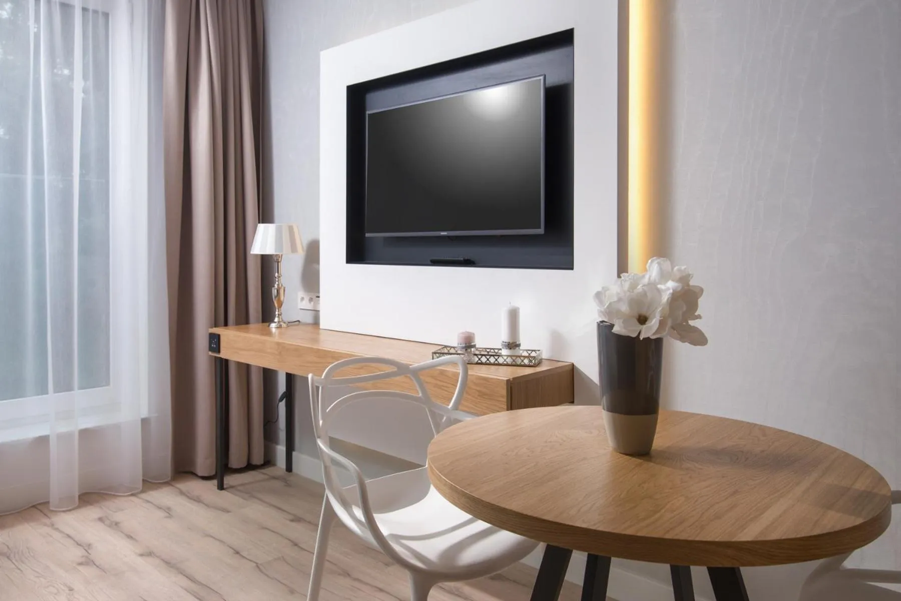 TV and multimedia in My Story Sopot Apartments