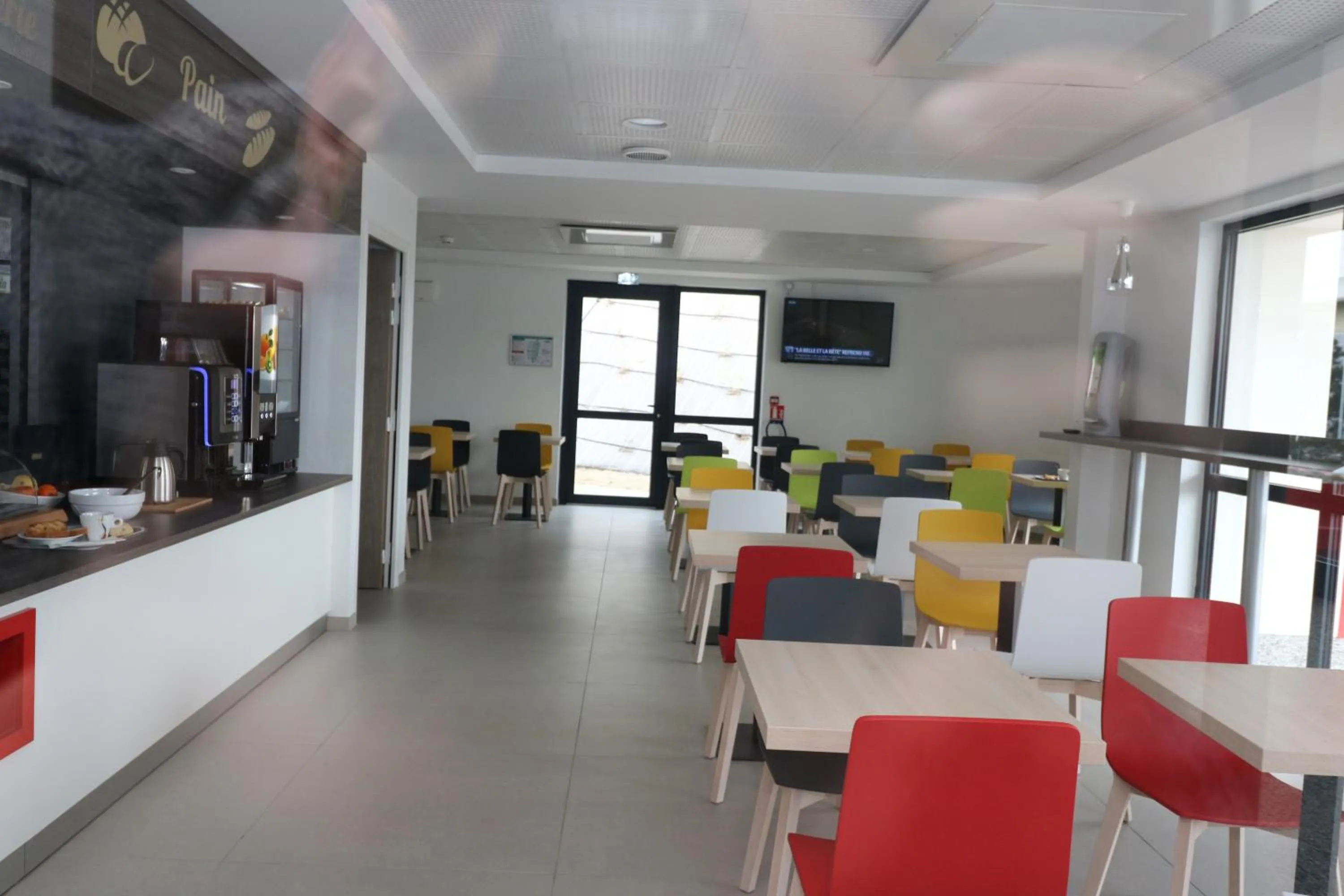 Restaurant/places to eat in Hotel Arena Toulouse