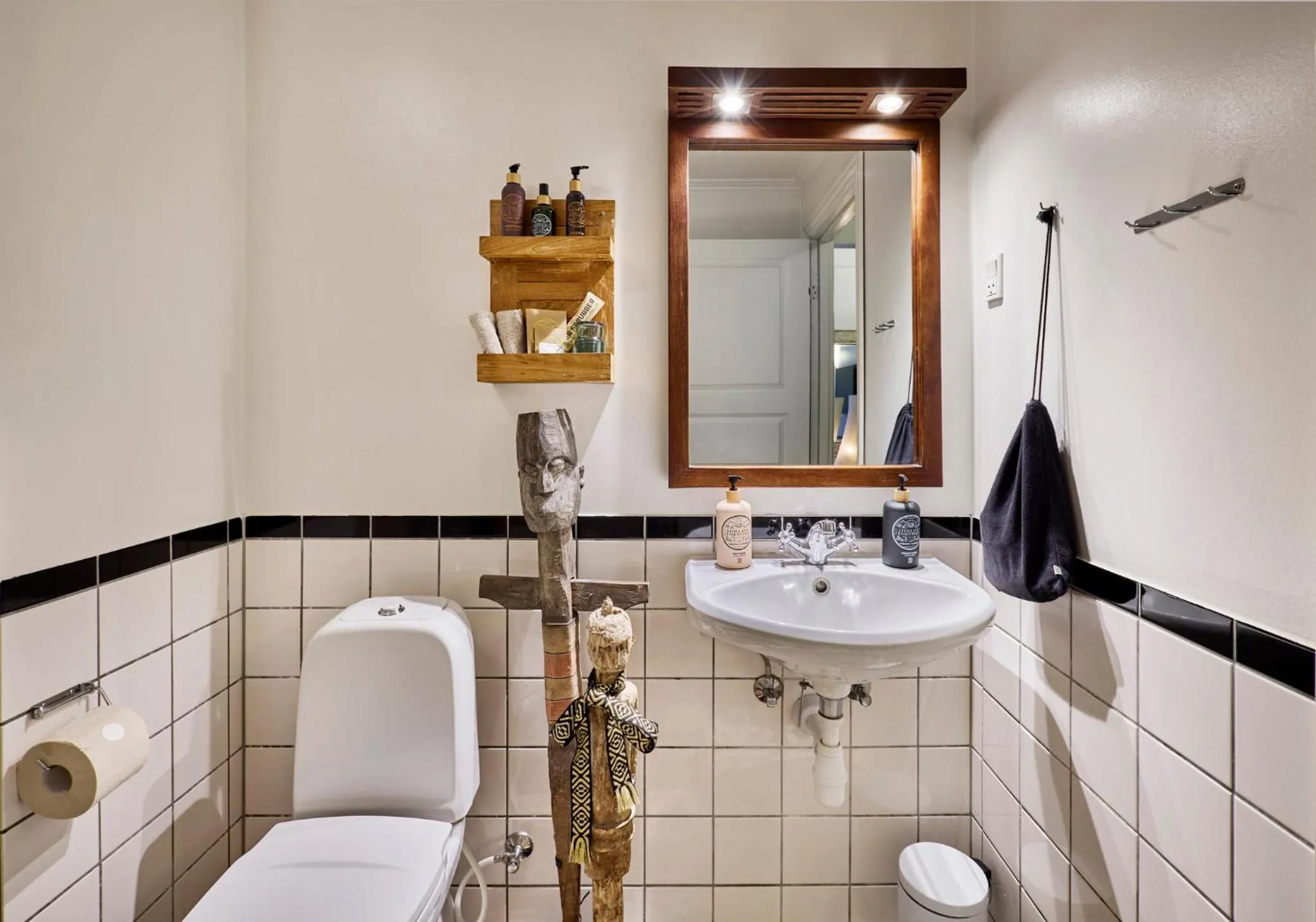 Bathroom in 66 Guldsmeden