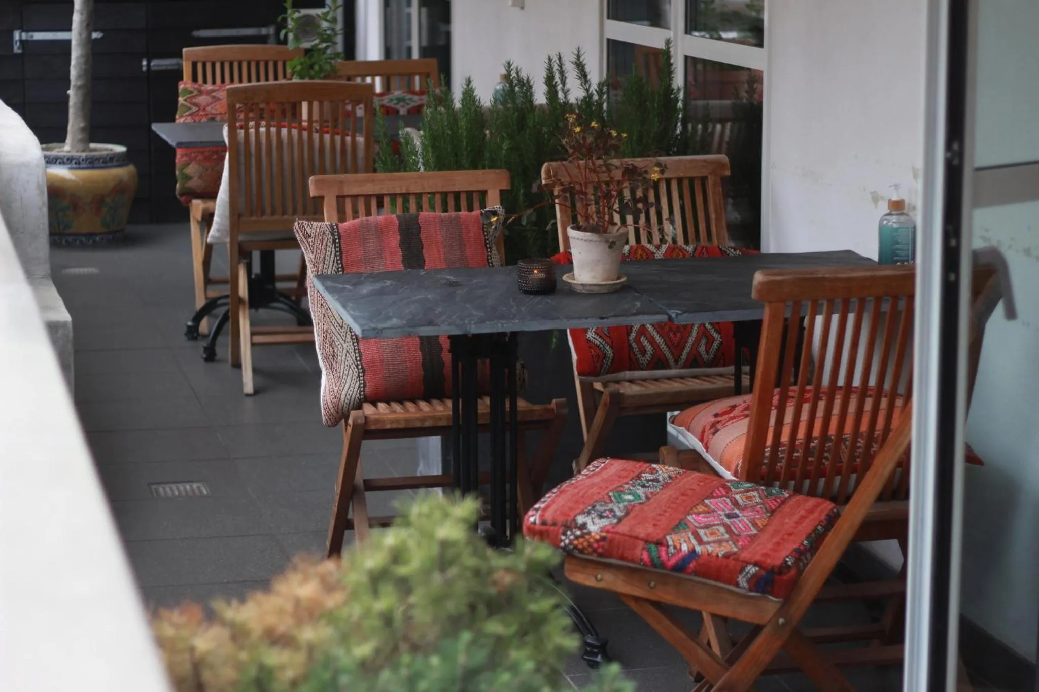 Restaurant/places to eat in 66 Guldsmeden