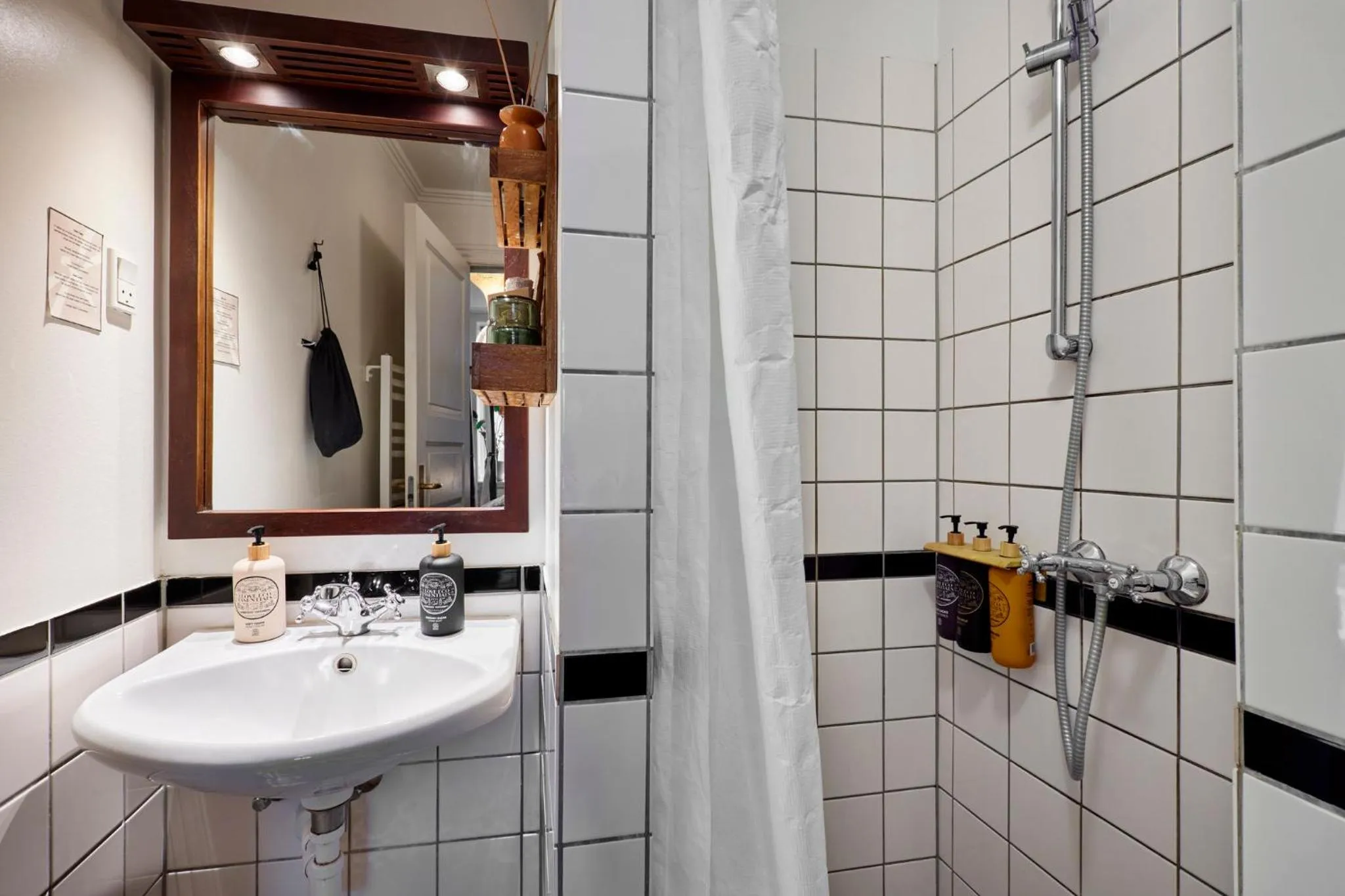 Bathroom in 66 Guldsmeden