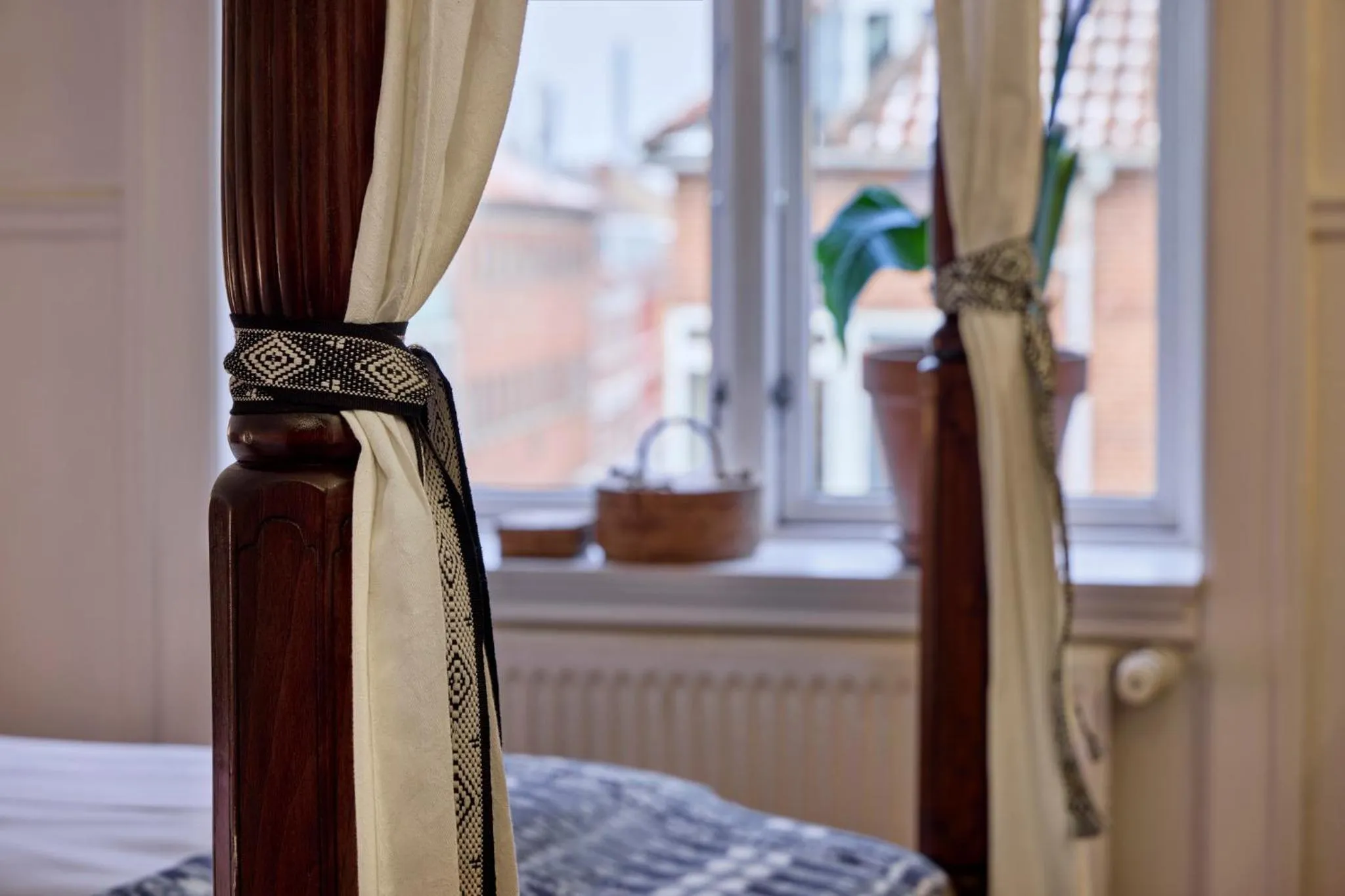 Bedroom, Bed in 66 Guldsmeden