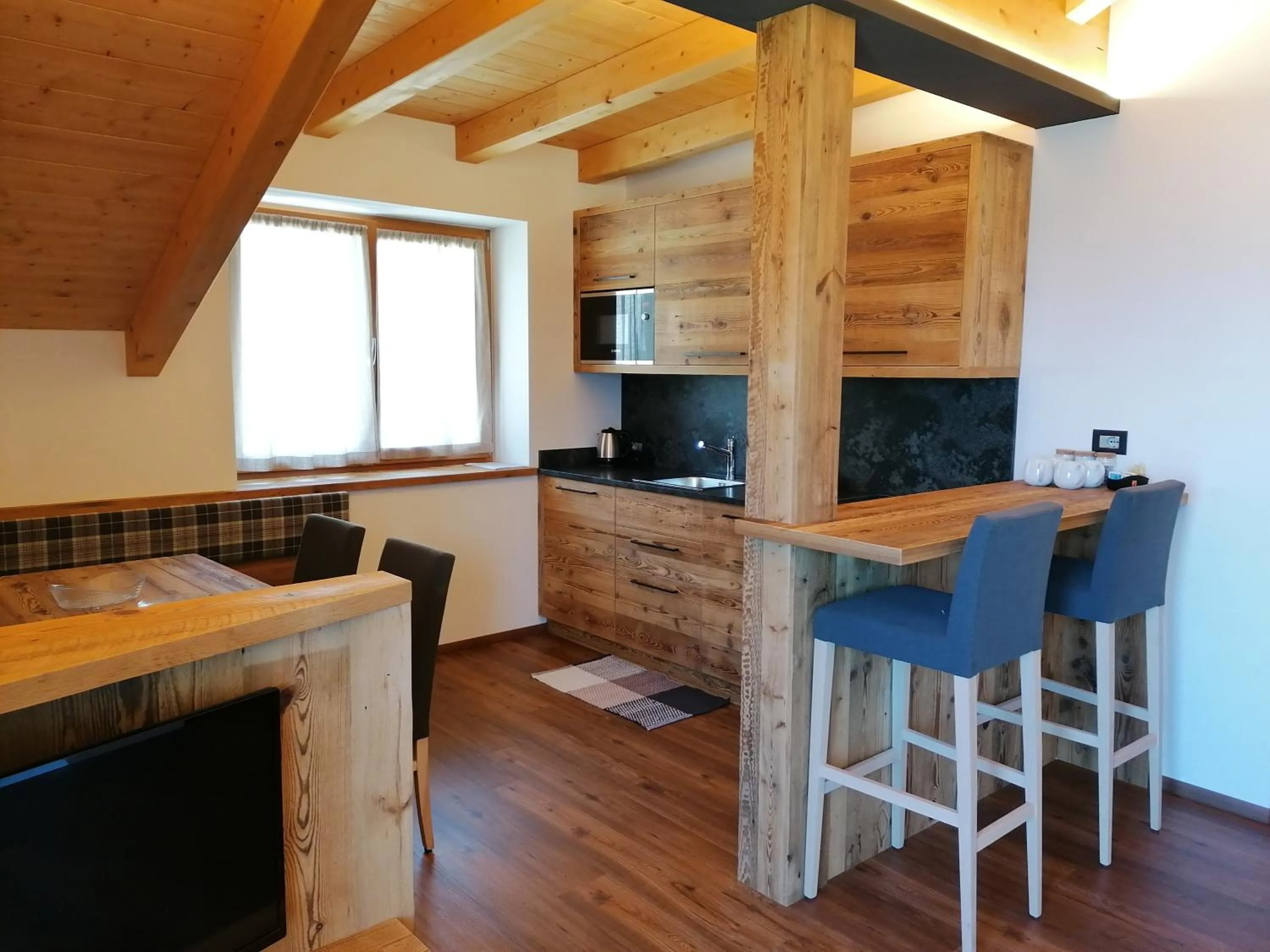 Two-Bedroom Apartment in DOLOMITES B&B - Suites, Apartments and SPA