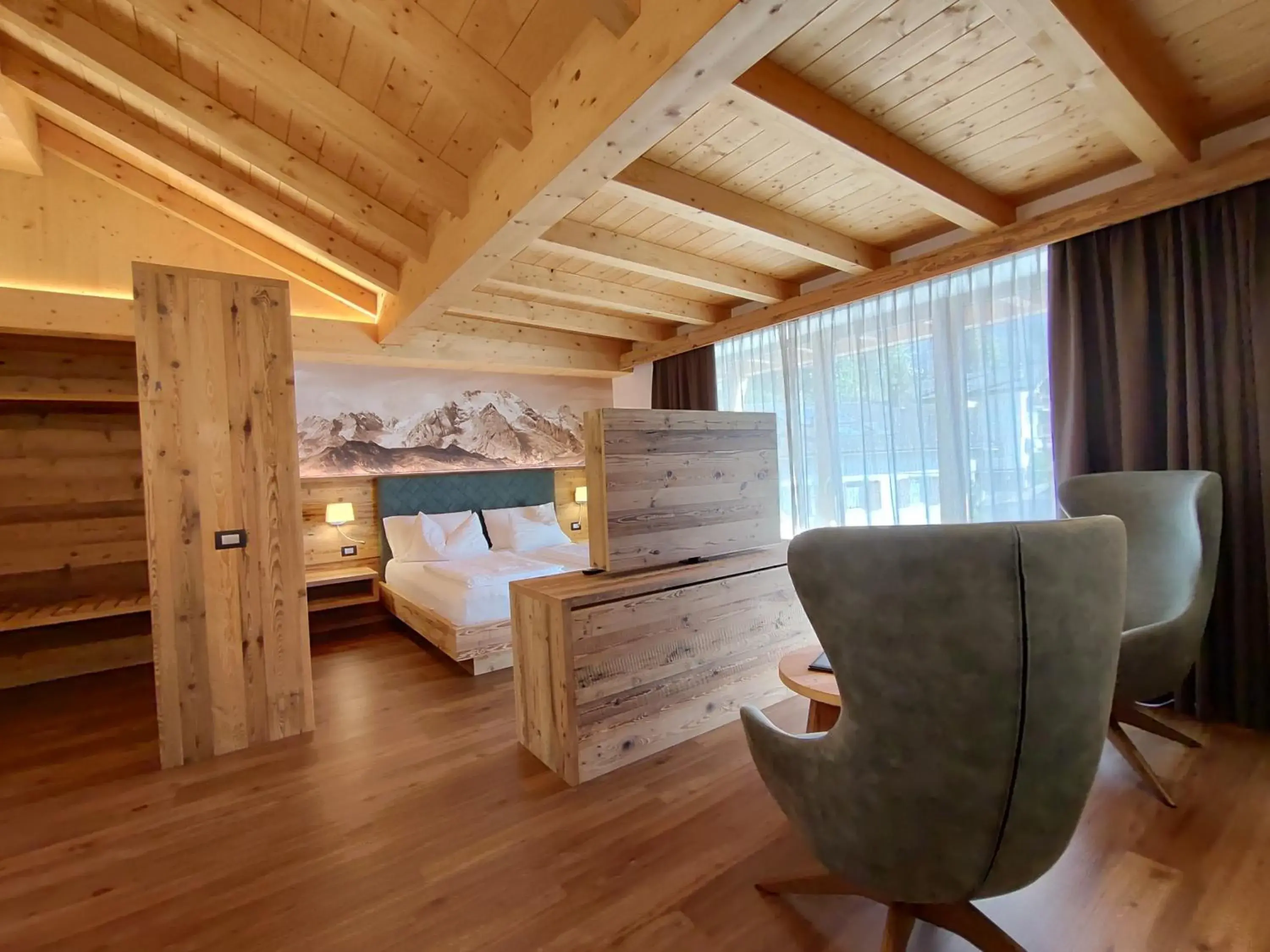 DOLOMITES B&B - Suites, Apartments and SPA DOLOMITES B&B - Suites, Apartments and SPA