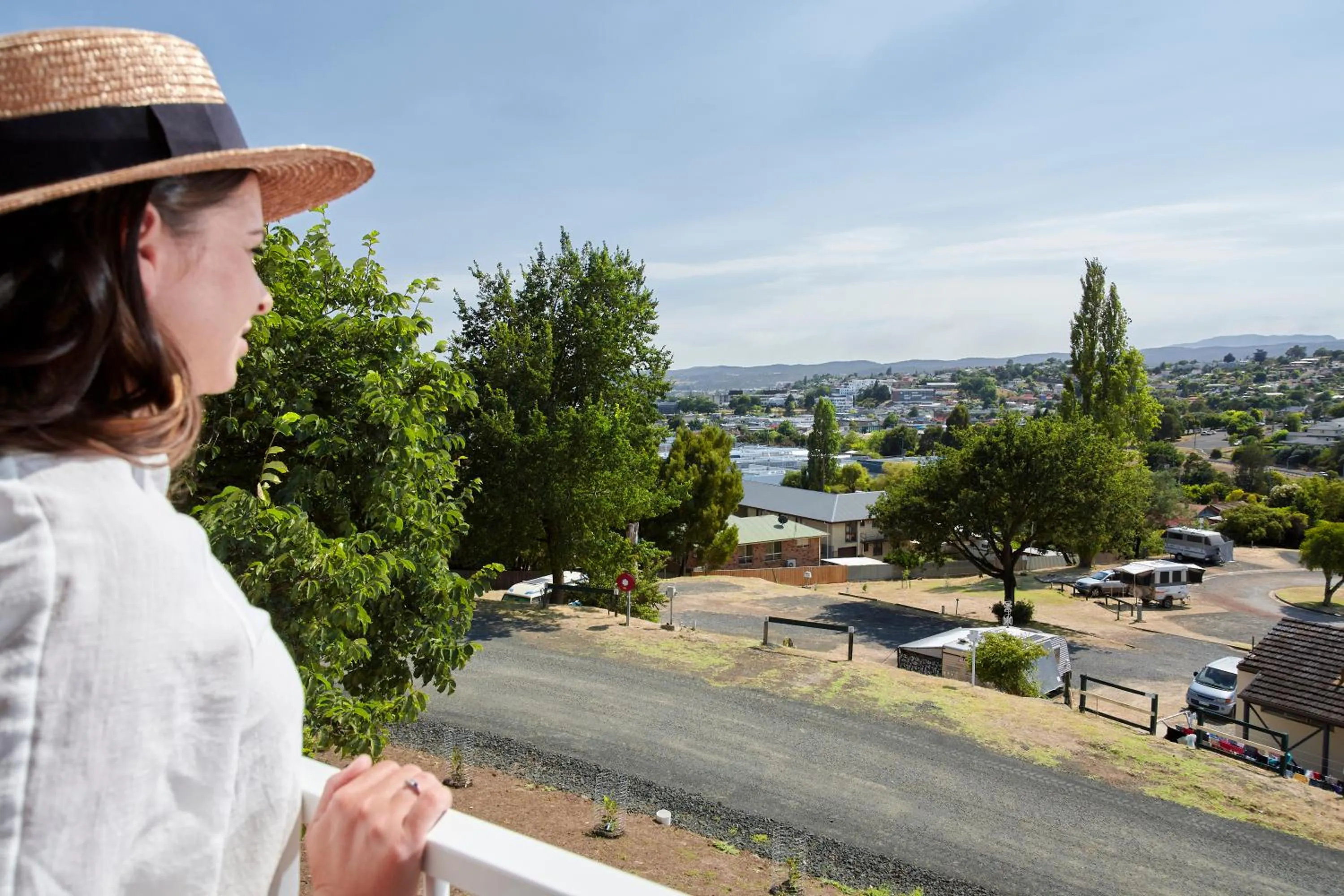Patio in BIG4 Launceston Holiday Park