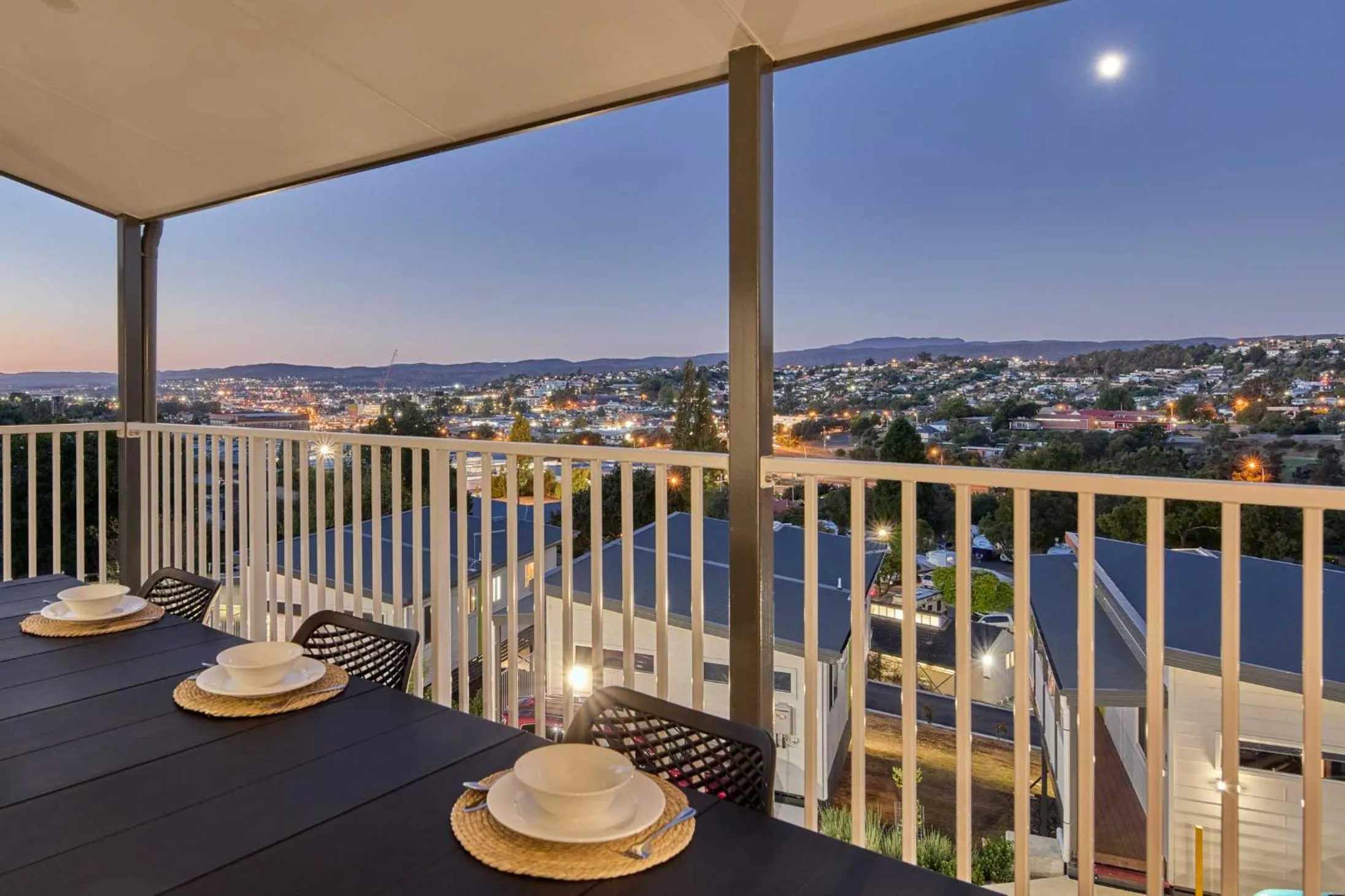 Patio in BIG4 Launceston Holiday Park