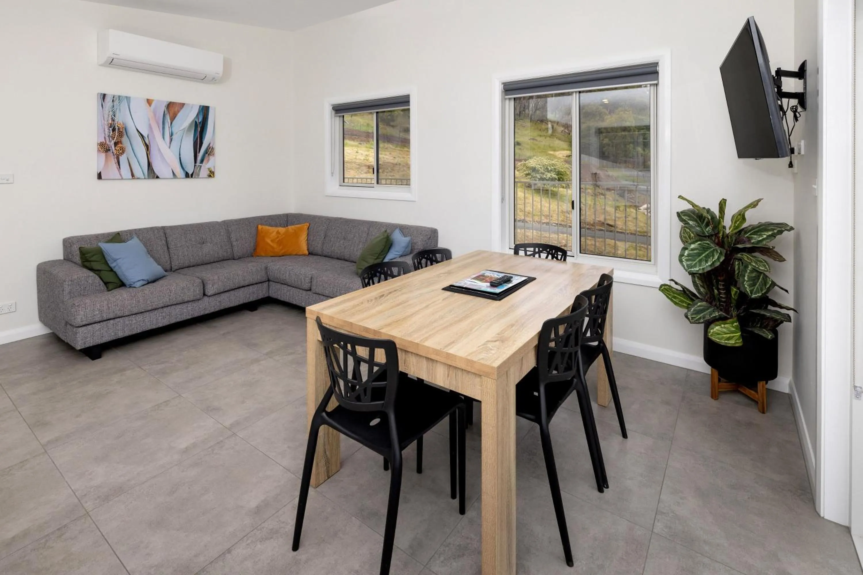 TV and multimedia in BIG4 Launceston Holiday Park