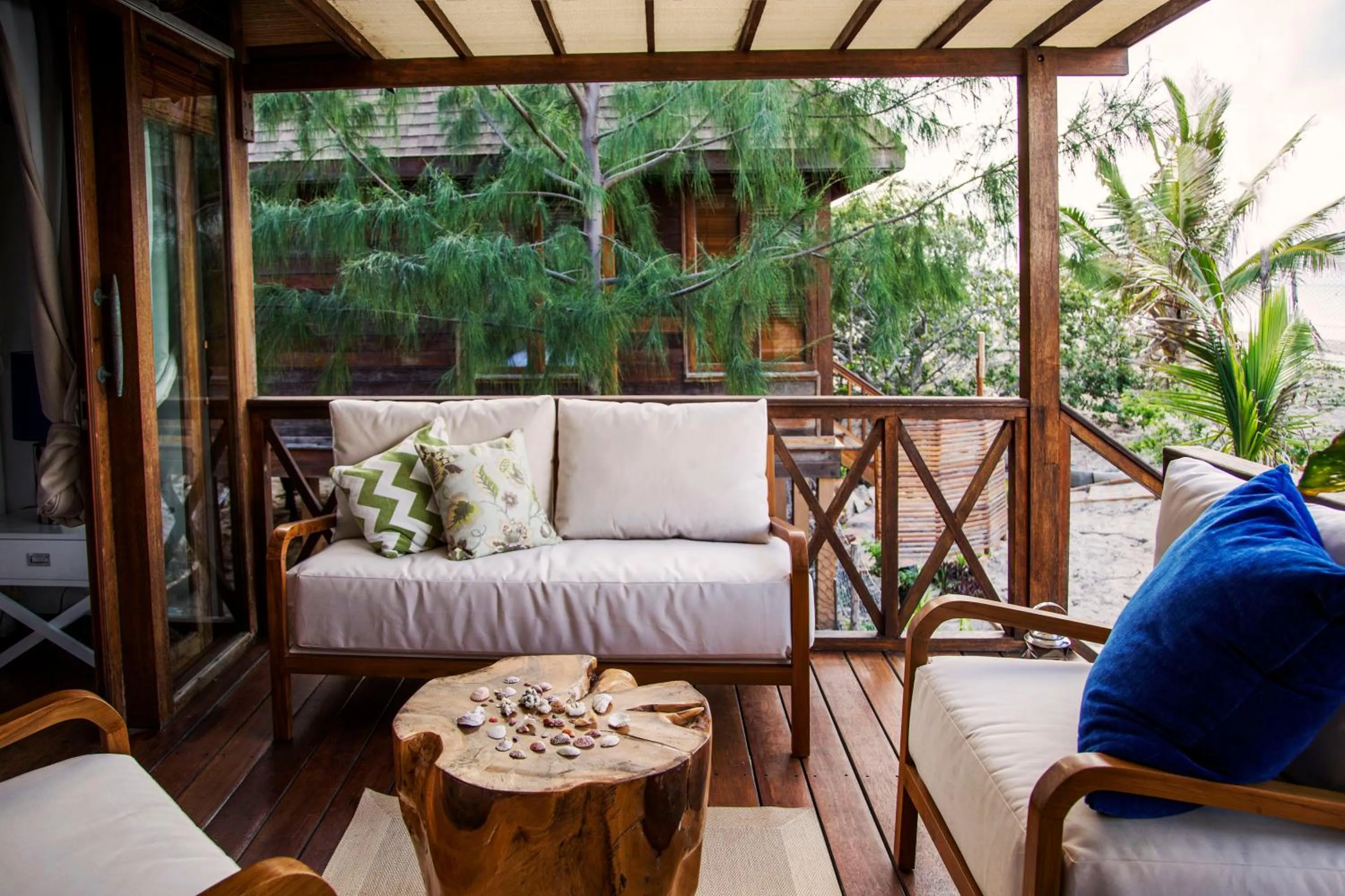 Balcony/Terrace in Sentidos Beach Retreat