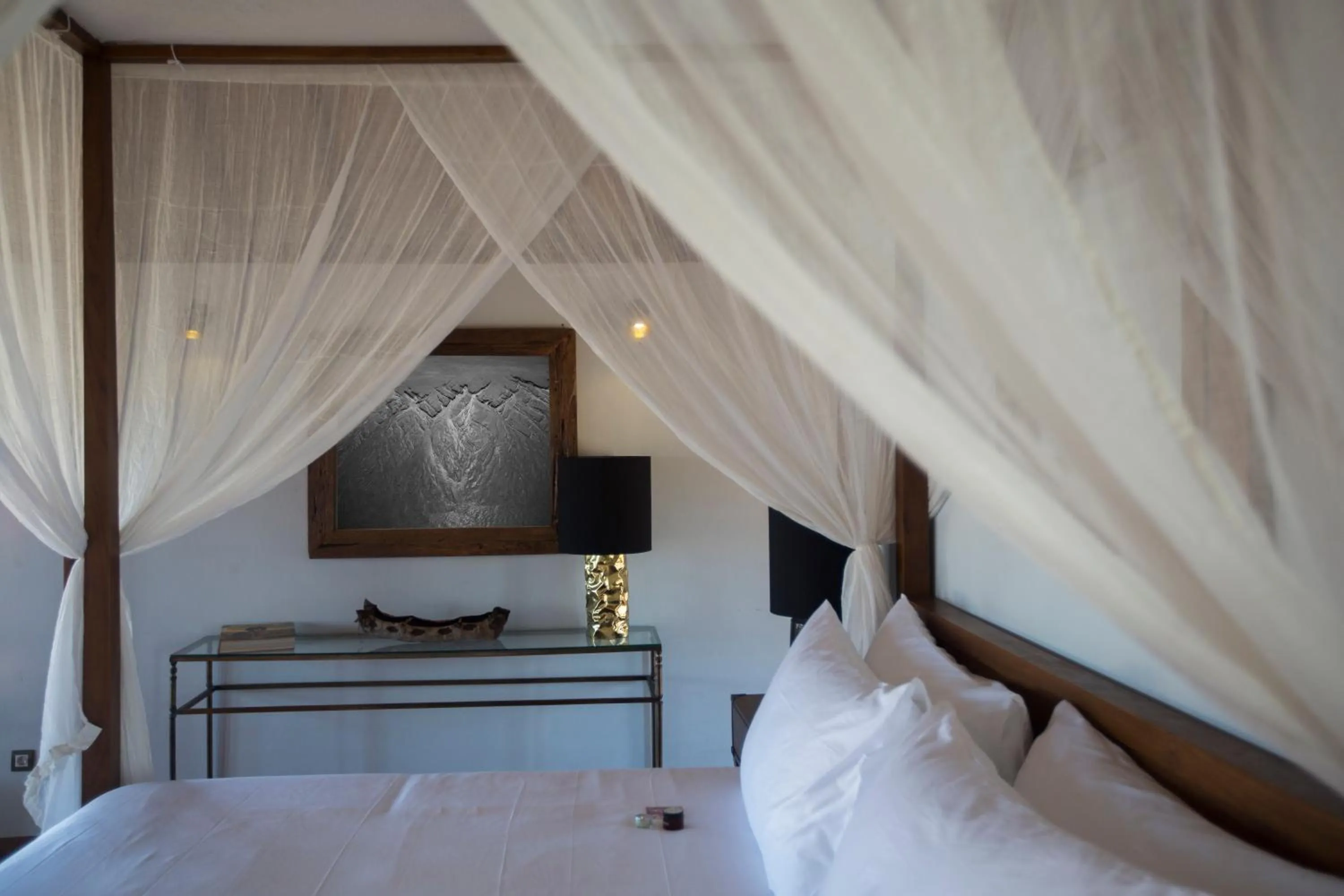 Bed in Sentidos Beach Retreat