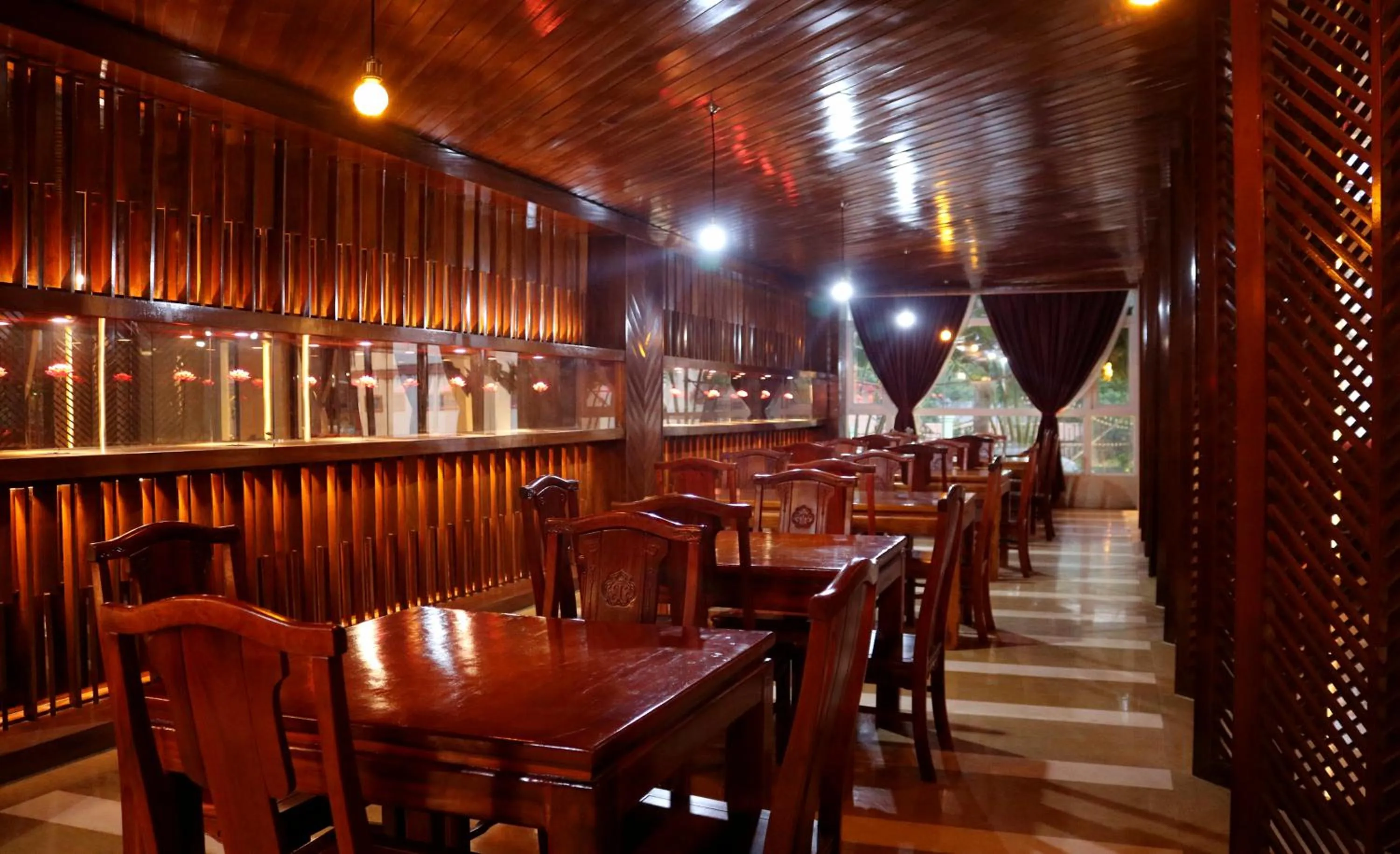 Restaurant/places to eat in Chang Palace Vientiane