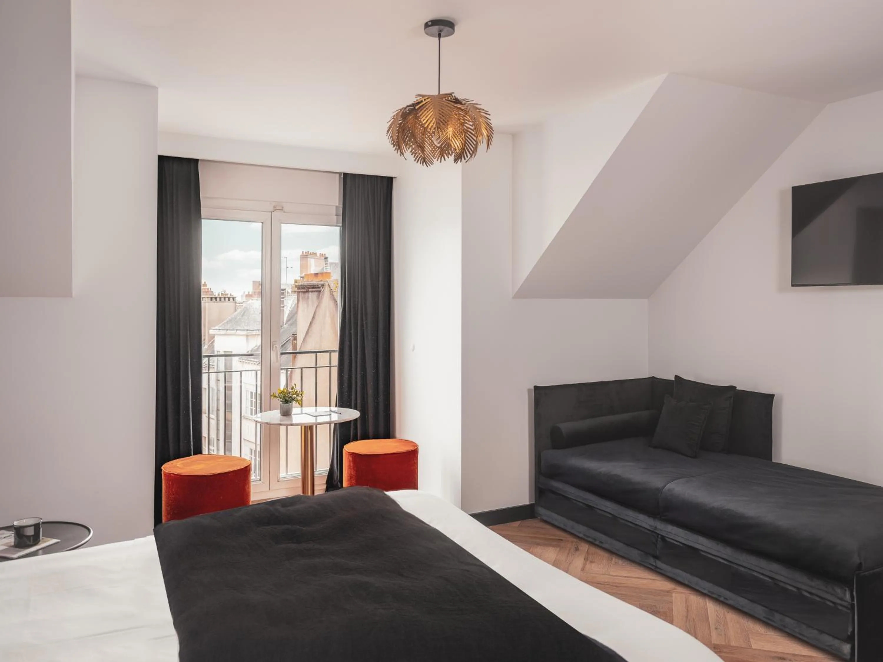 Bed in Billie Hôtel