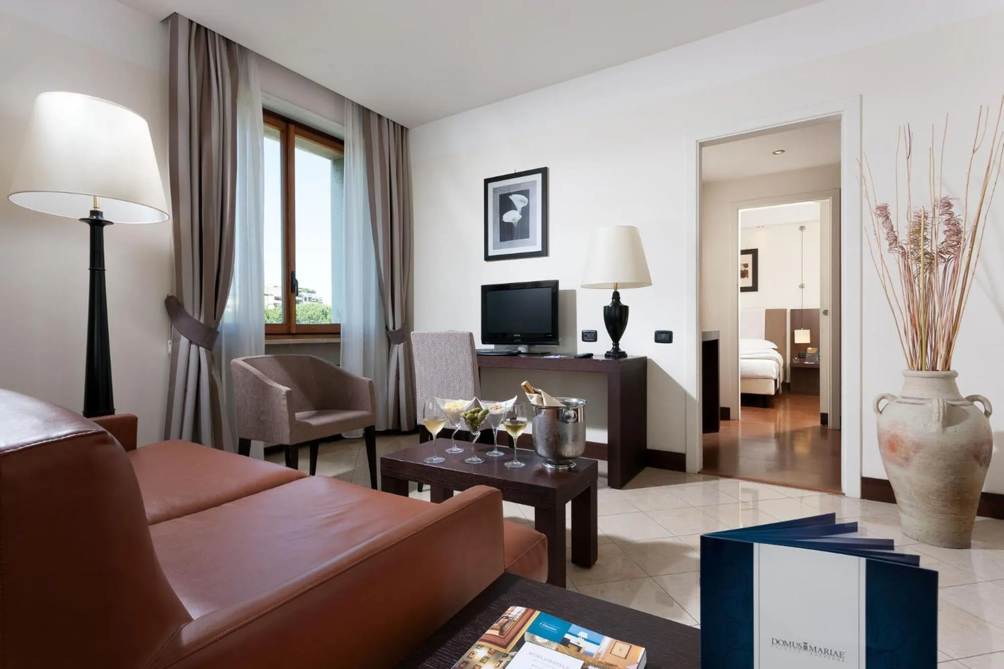 Living room in TH Roma - Carpegna Palace