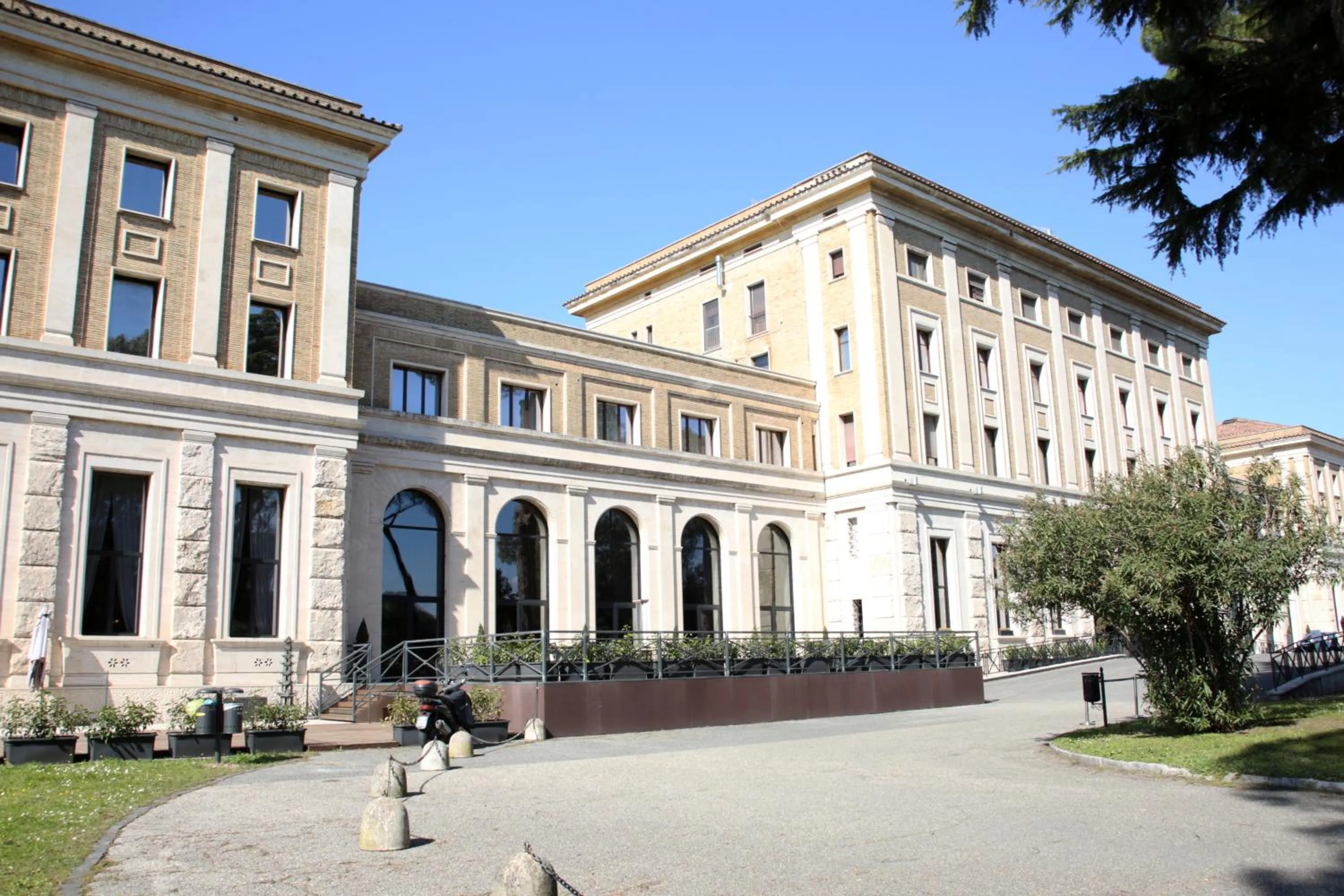 Property building in TH Roma - Carpegna Palace
